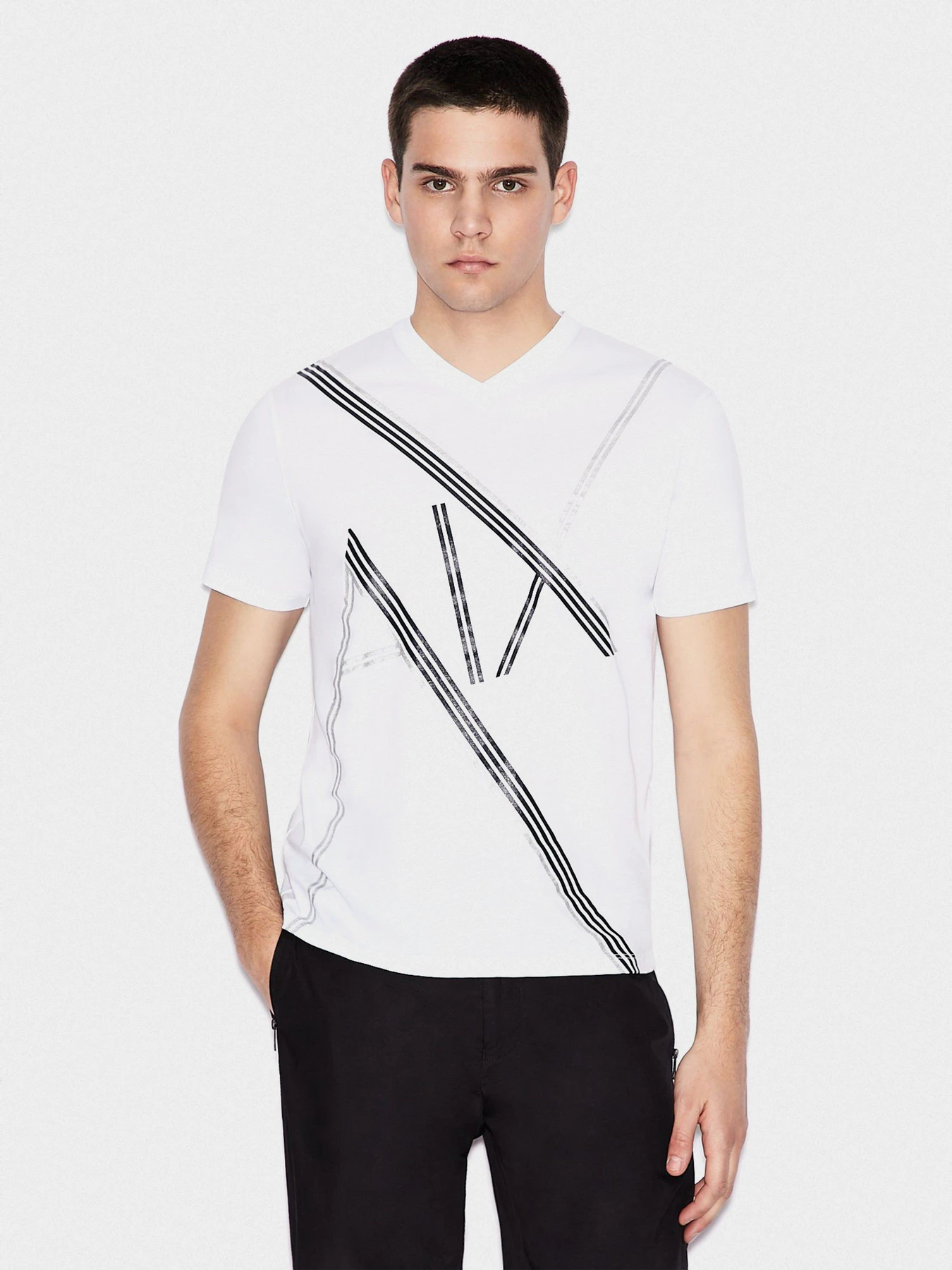 Футболки і поло Armani Exchange модель 3HZTAB-ZJA5Z-1100 Фото
