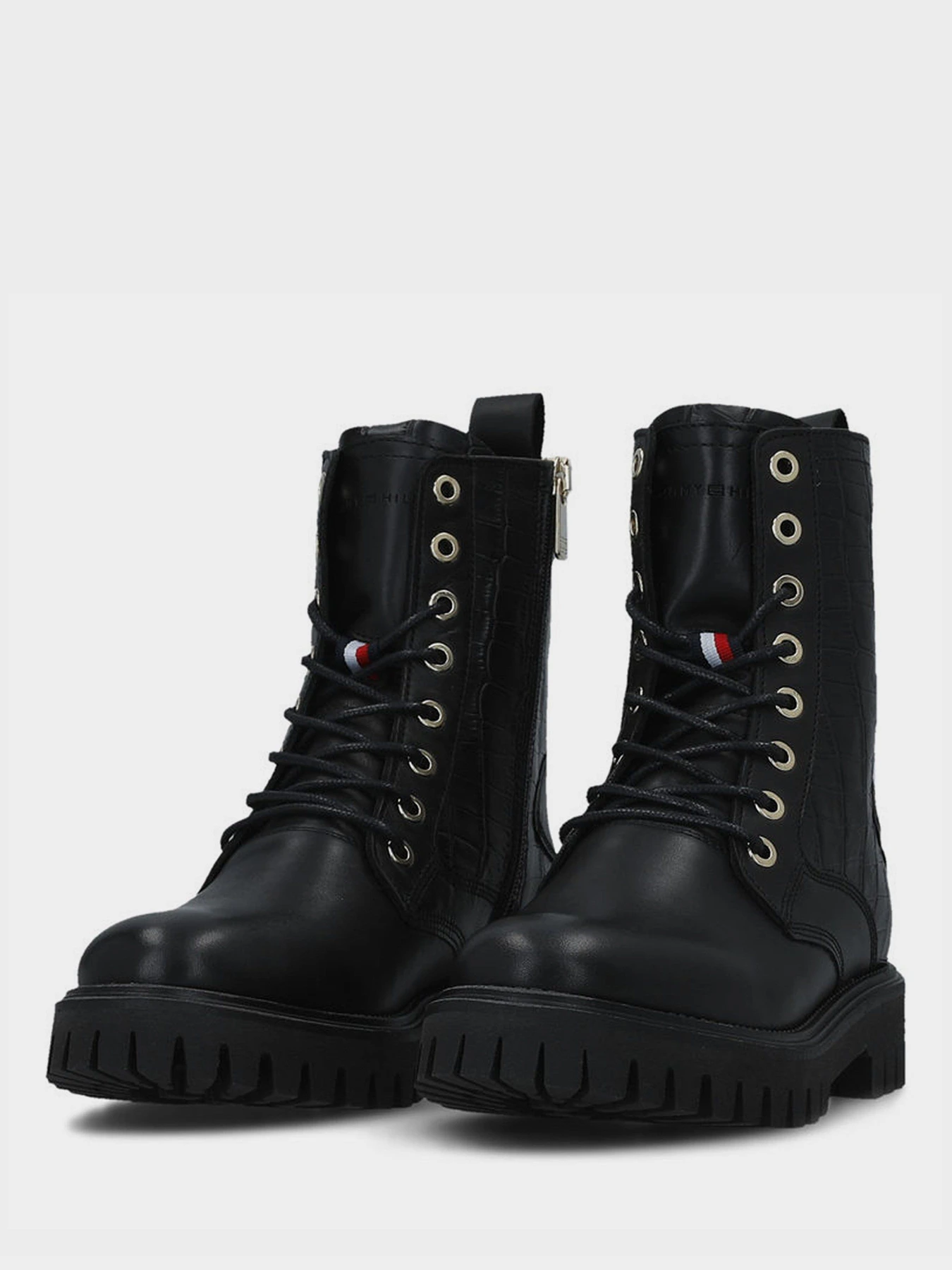 Ботинки и сапоги Tommy Hilfiger модель FW0FW05284-BDS Ботинки и сапоги Tommy Hilfiger модель FW0FW05284-BDS Фото
