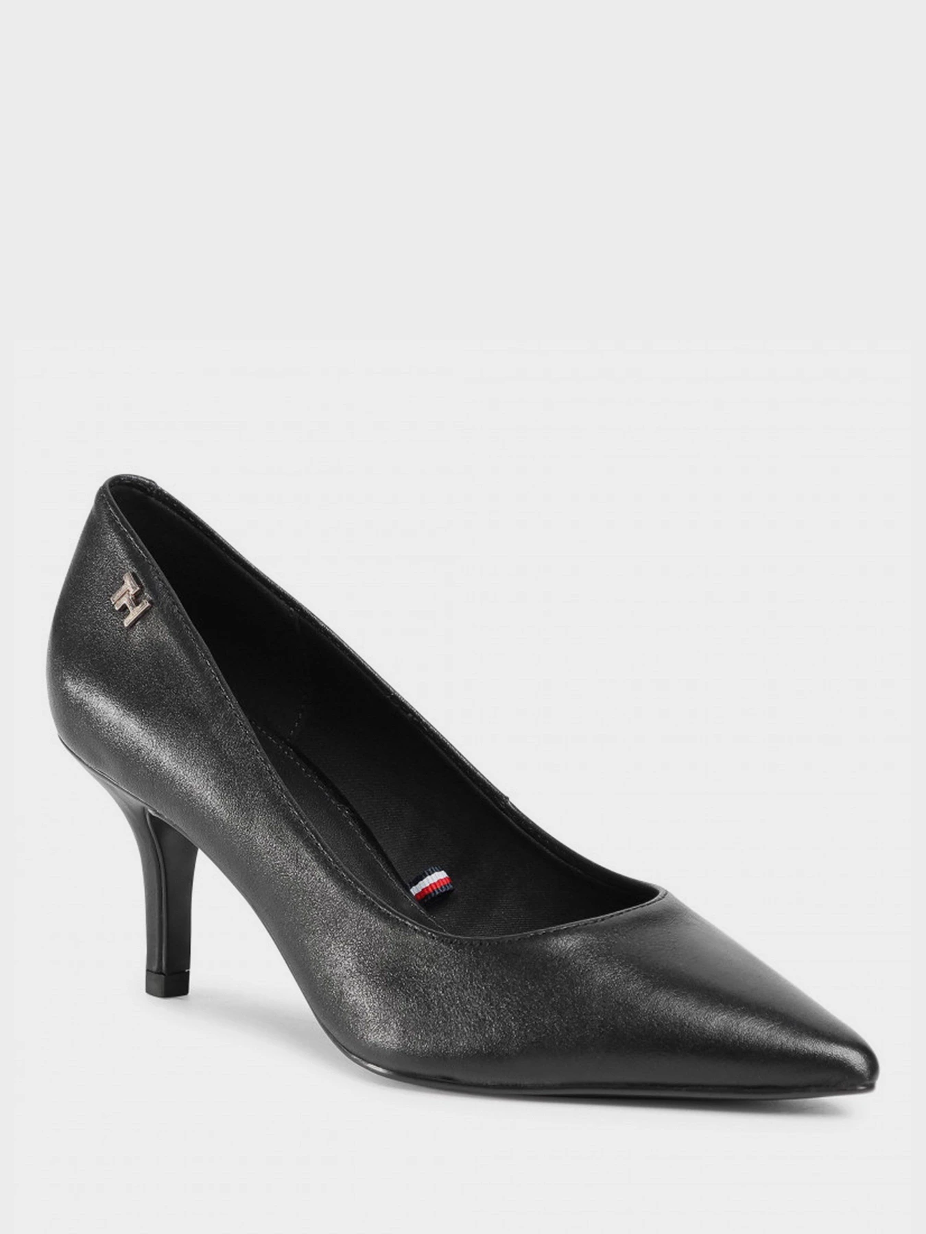 Туфли и лоферы Tommy Hilfiger Essential модель FW0FW05247-BDS Туфли и лоферы Tommy Hilfiger Essential модель FW0FW05247-BDS Фото