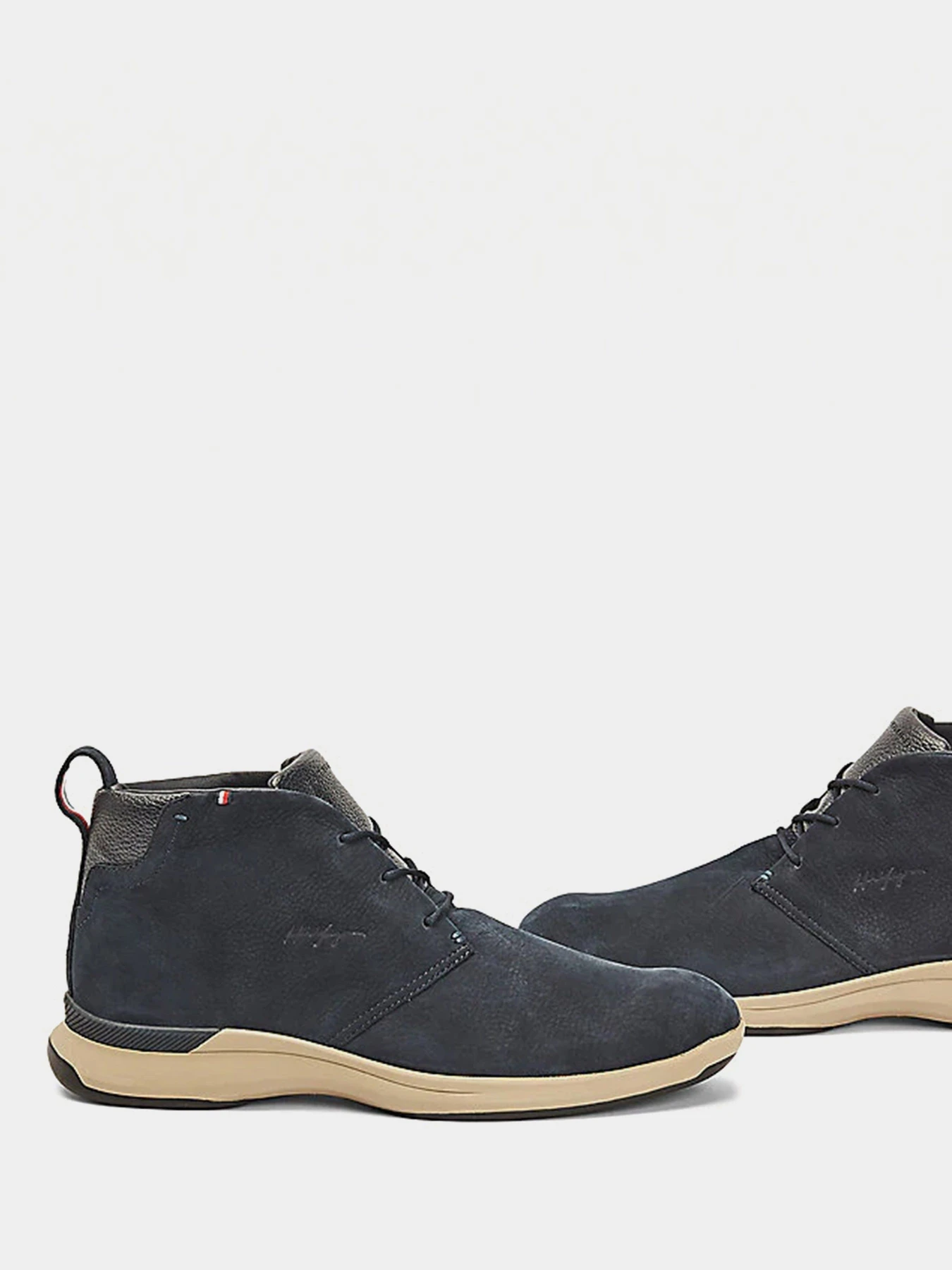 Ботинки и сапоги Tommy Hilfiger модель FM0FM03059-DW5 Ботинки и сапоги Tommy Hilfiger модель FM0FM03059-DW5 Фото