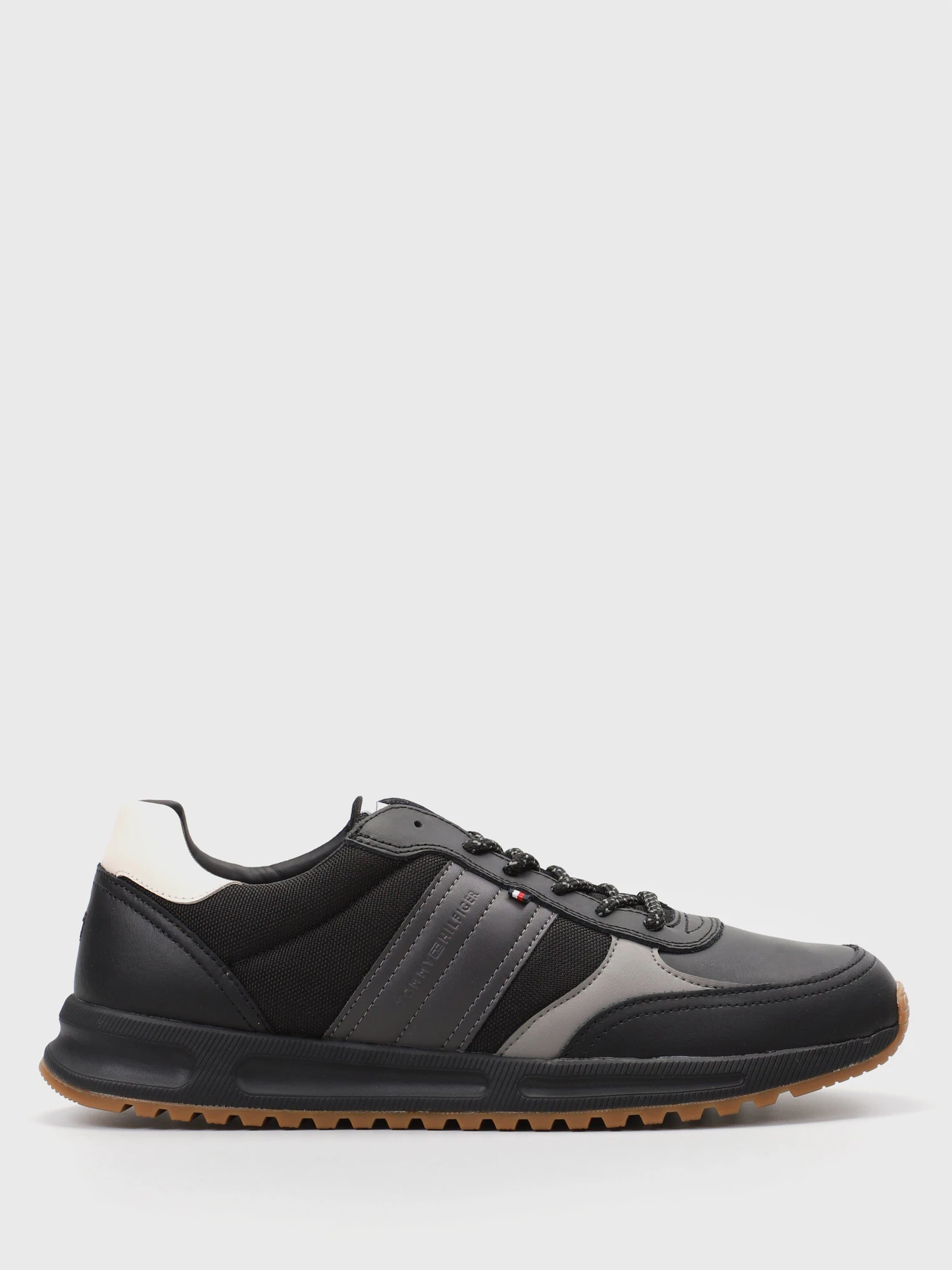 Кросівки Tommy Hilfiger модель FM0FM03002-BDS Кросівки Tommy Hilfiger модель FM0FM03002-BDS Фото