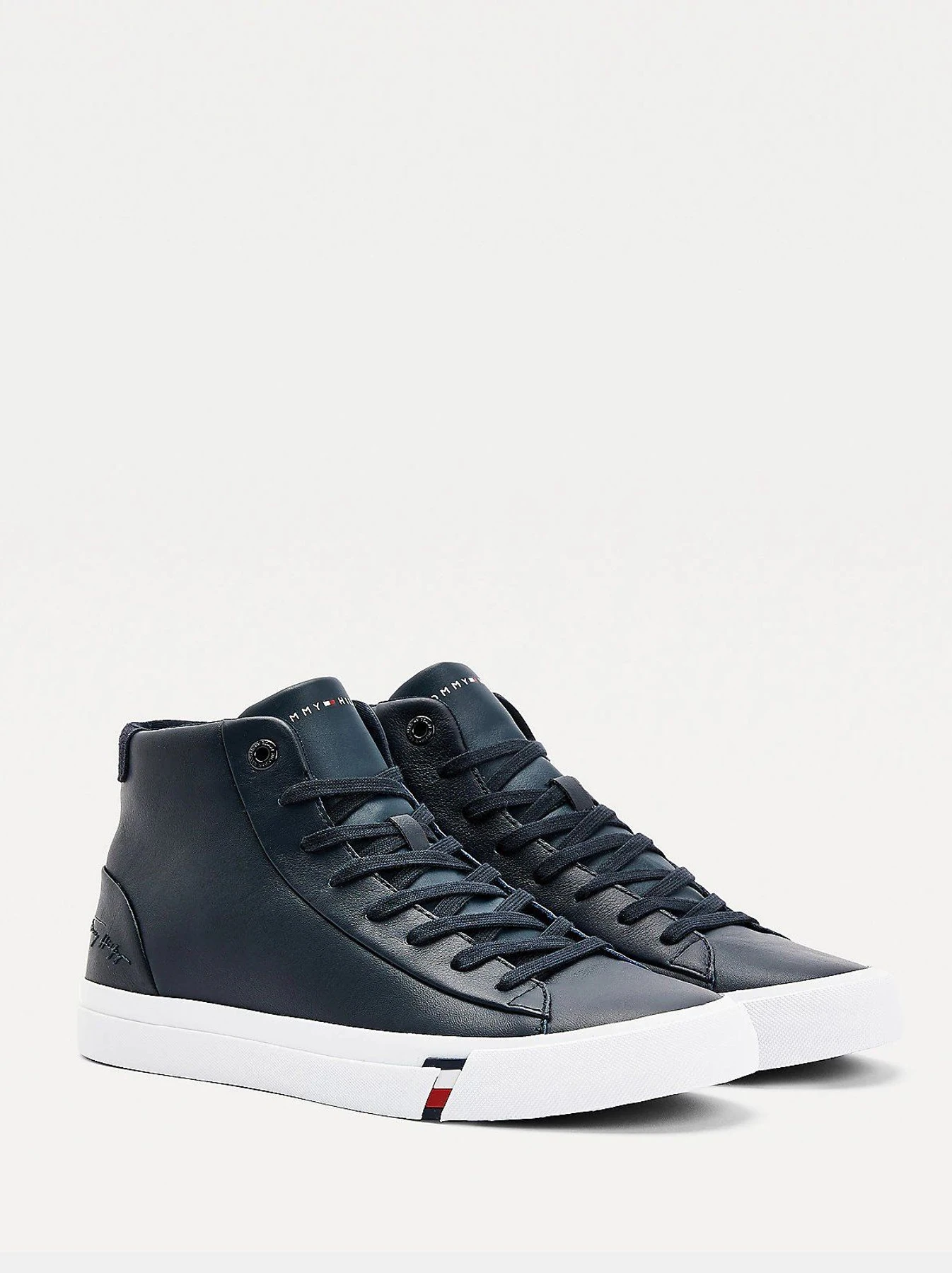 Кеды Tommy Hilfiger модель FM0FM02984-DW5 Кеды Tommy Hilfiger модель FM0FM02984-DW5 Фото