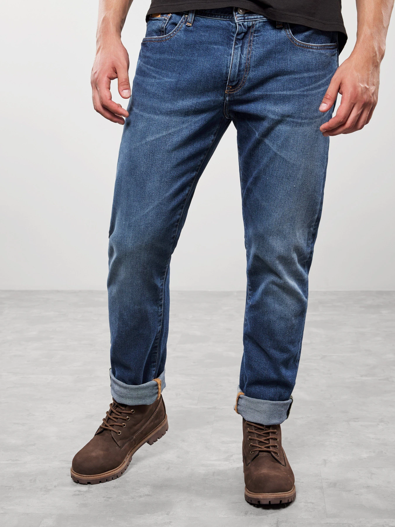 Джинсы Armani Exchange Slim модель 3HZJ13-Z1Q2Z-1500 Фото