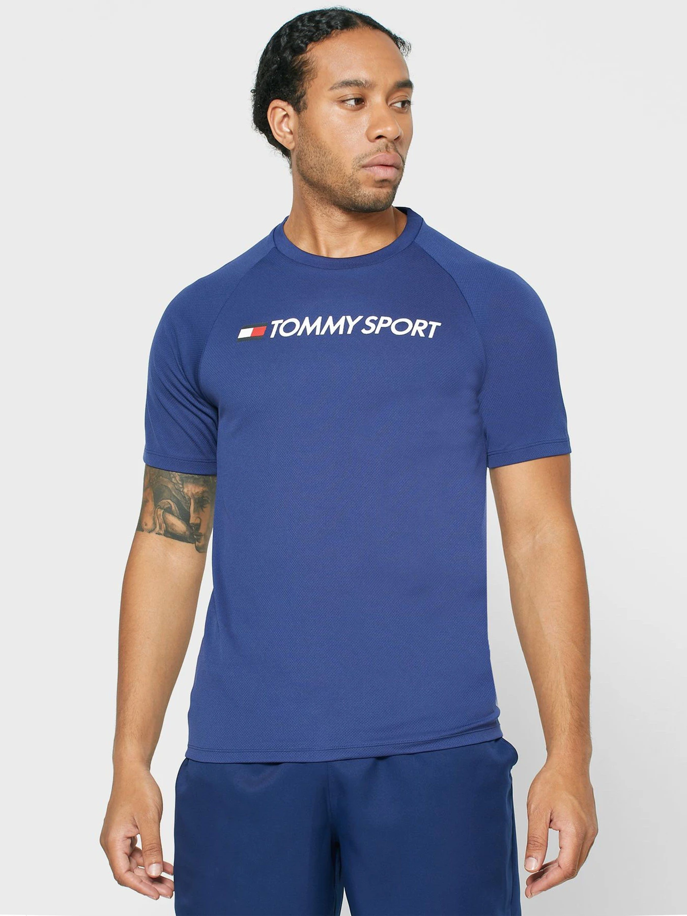 Футболки и поло Tommy Hilfiger модель S20S200357-C7H Фото