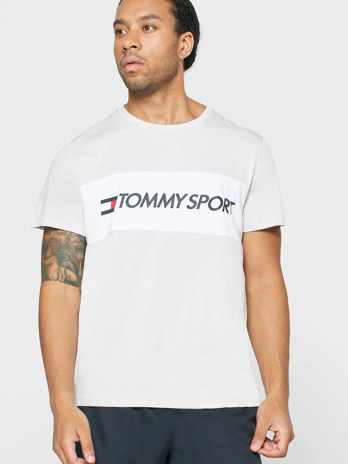 Футболки и поло Tommy Hilfiger модель S20S200375-PSU Фото