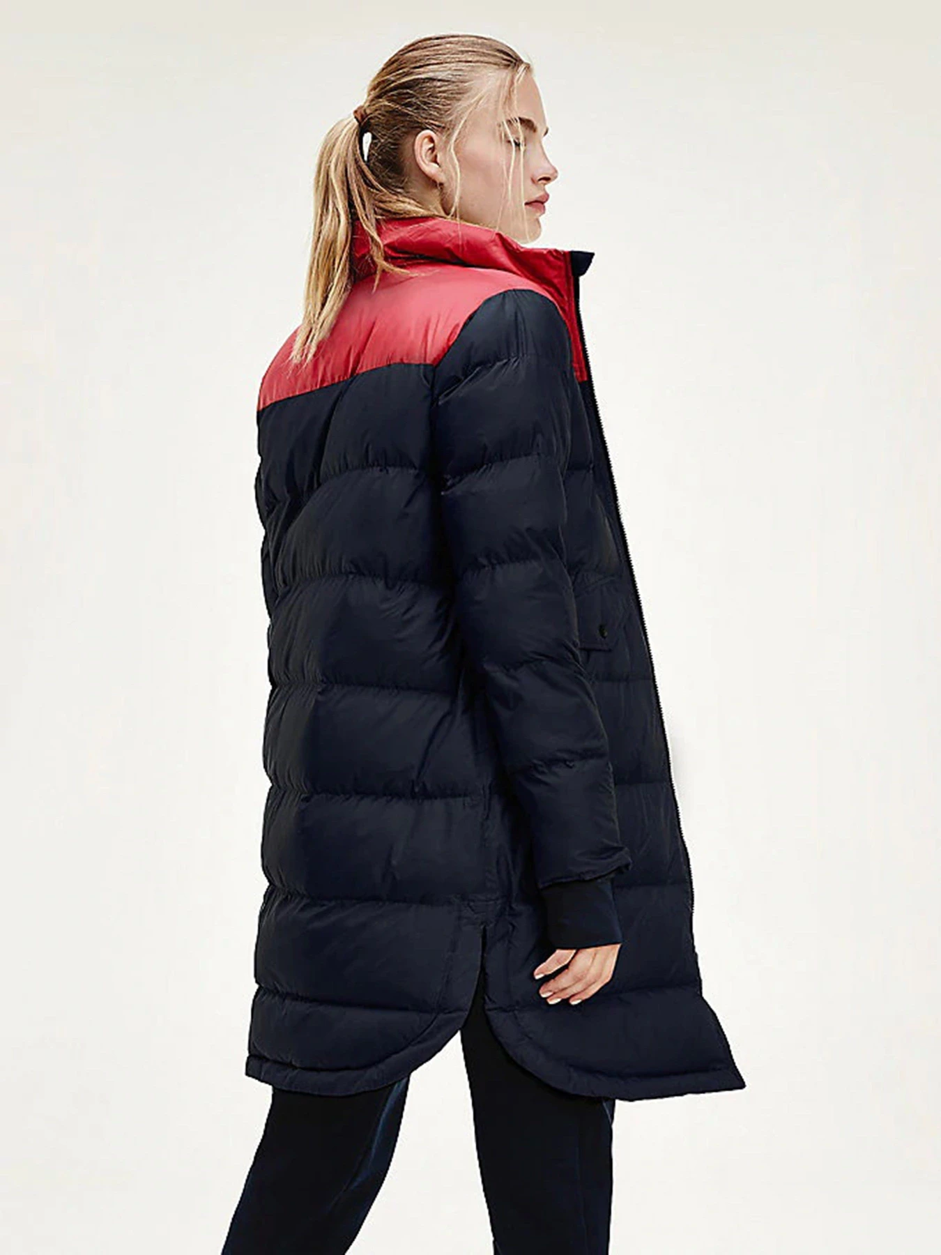 Куртки та дублянки Tommy Hilfiger модель S10S100665-DW5 Куртки та дублянки Tommy Hilfiger модель S10S100665-DW5 Фото