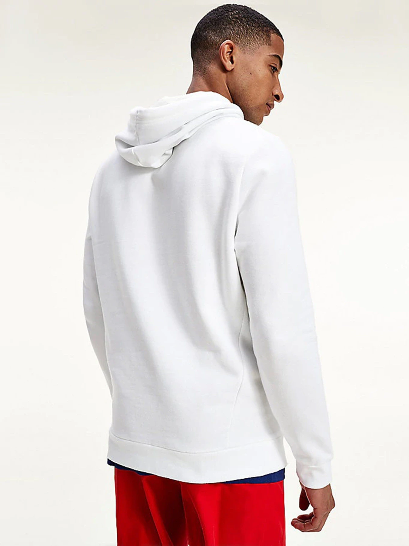 Худи и свитшоты Tommy Hilfiger модель S20S200558-YBR Худи и свитшоты Tommy Hilfiger модель S20S200558-YBR Фото