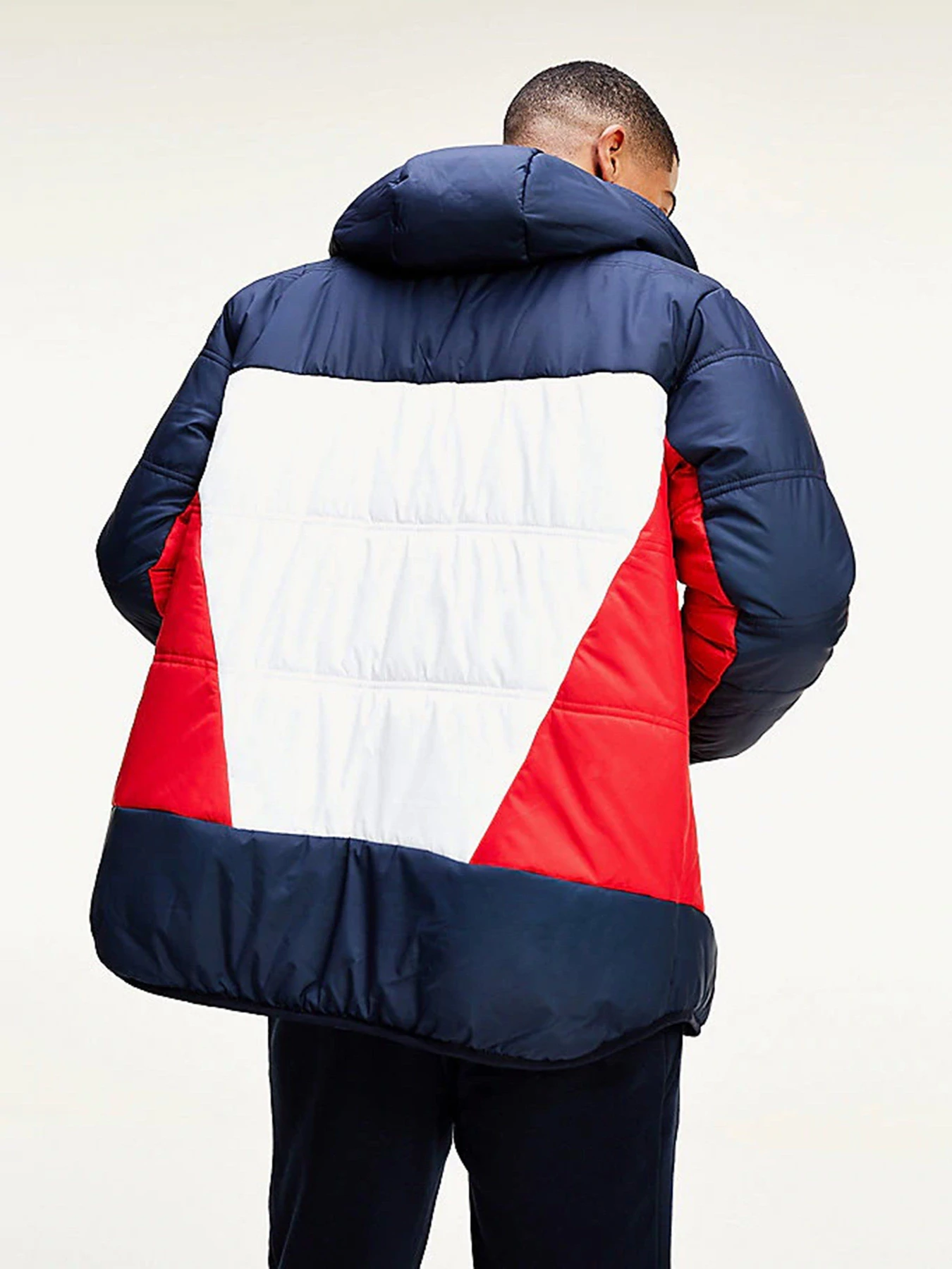 Куртки та дублянки Tommy Hilfiger модель S20S200614-XLG Куртки та дублянки Tommy Hilfiger модель S20S200614-XLG Фото