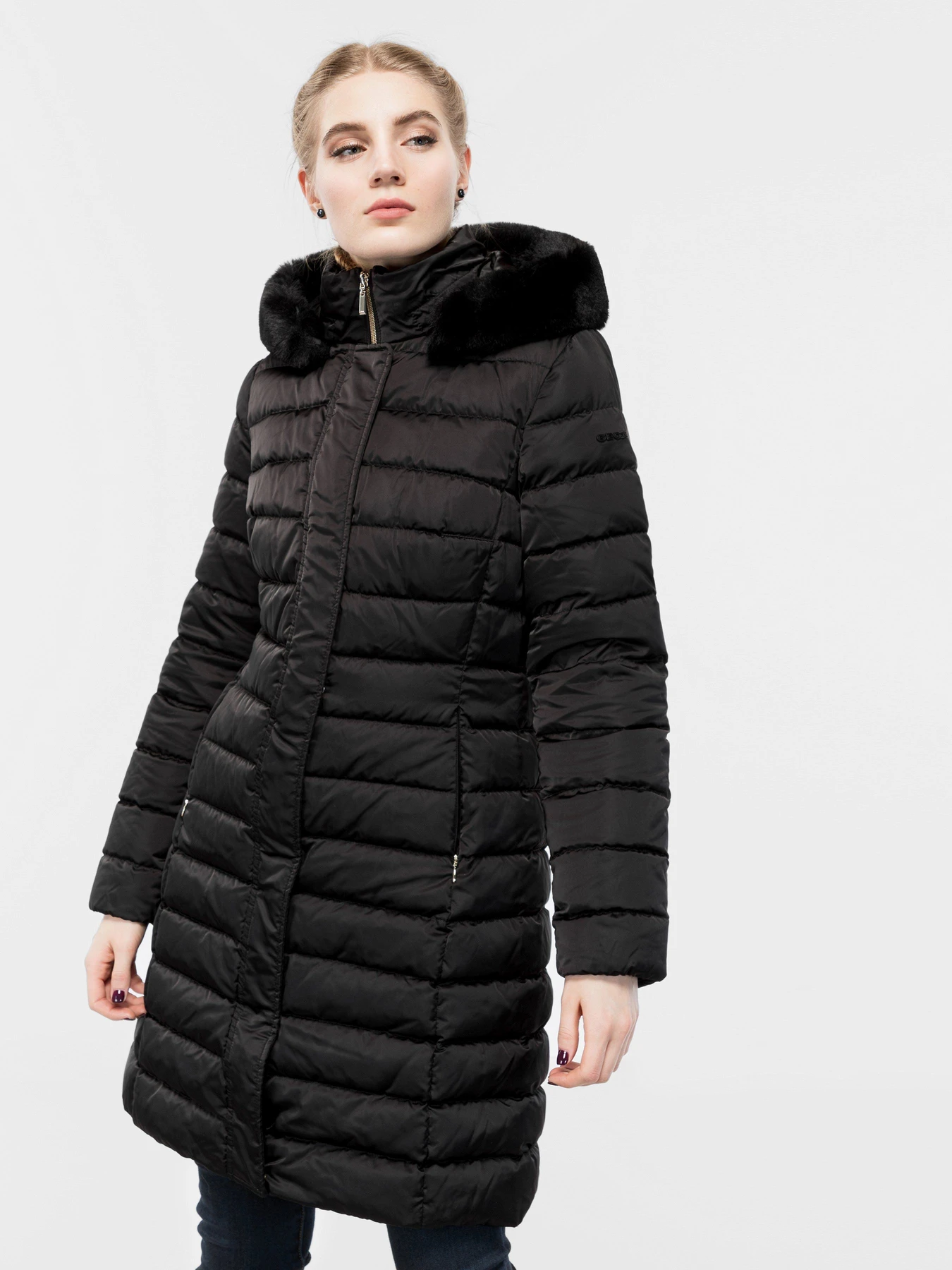 Куртки и дубленки Geox Bettanie Down модель W0425H-T2655-F9000 Фото