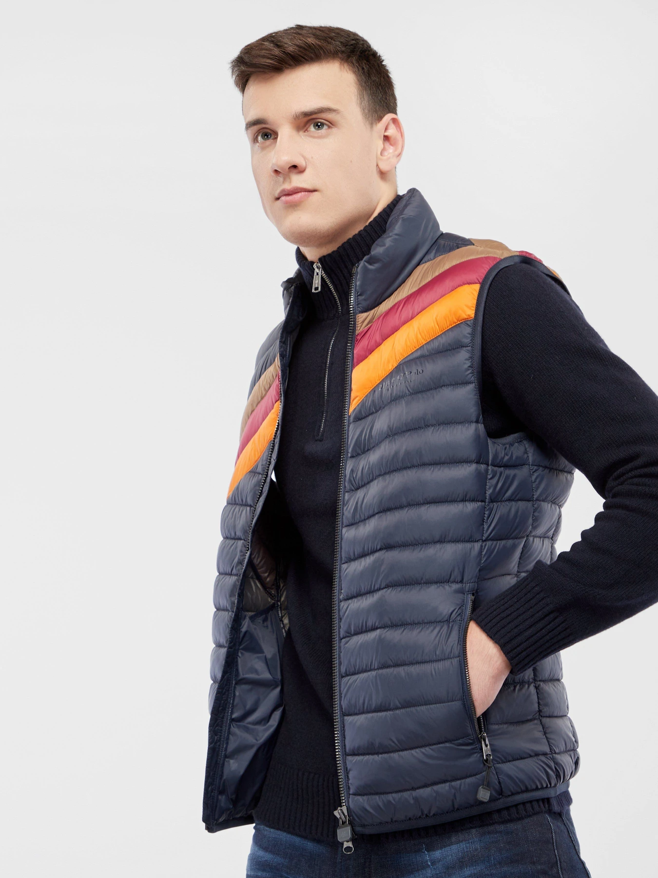 Жилеты Marc O’Polo модель 026114272022-896 Фото