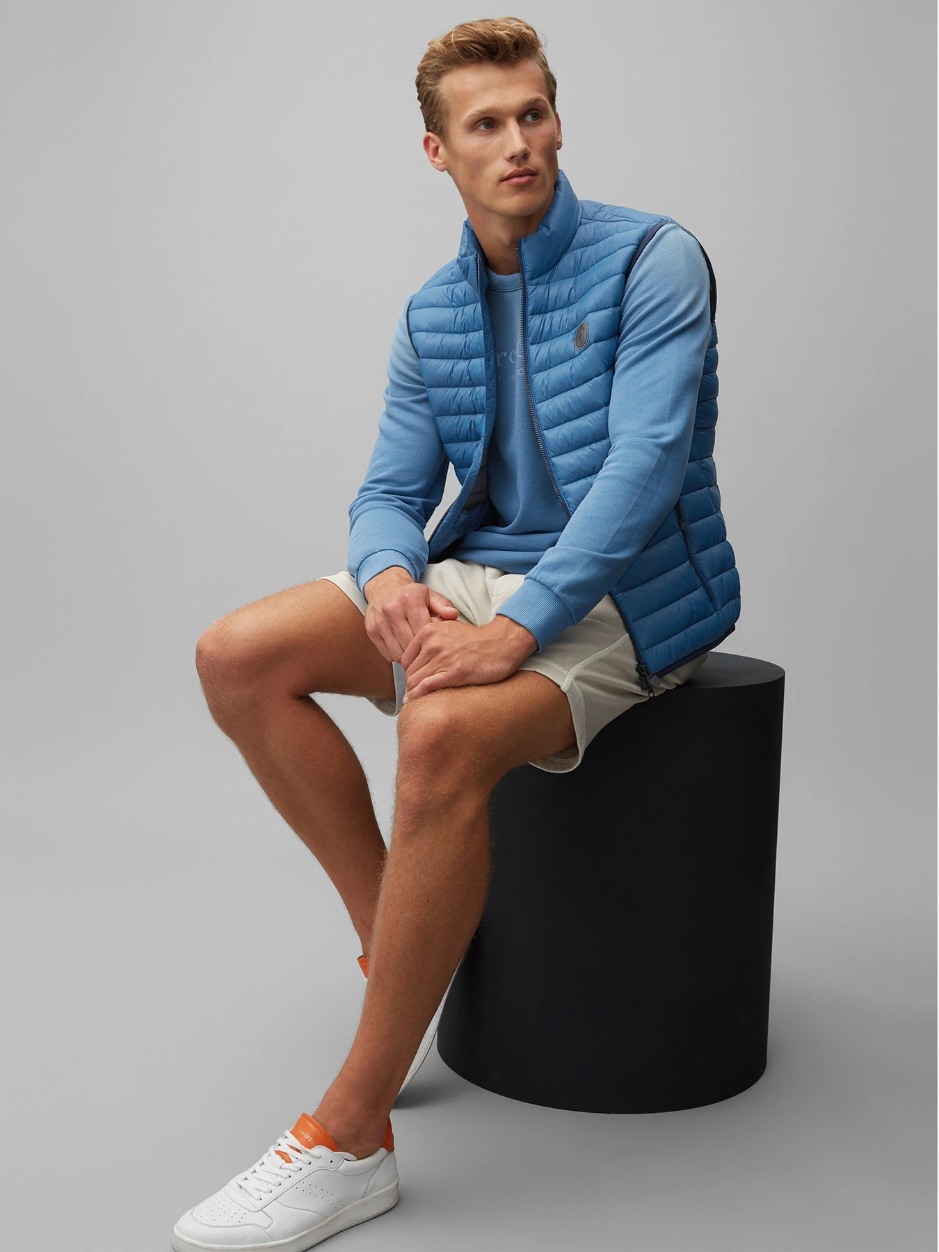 Жилеты Marc O’Polo модель 026114272052-840 Фото