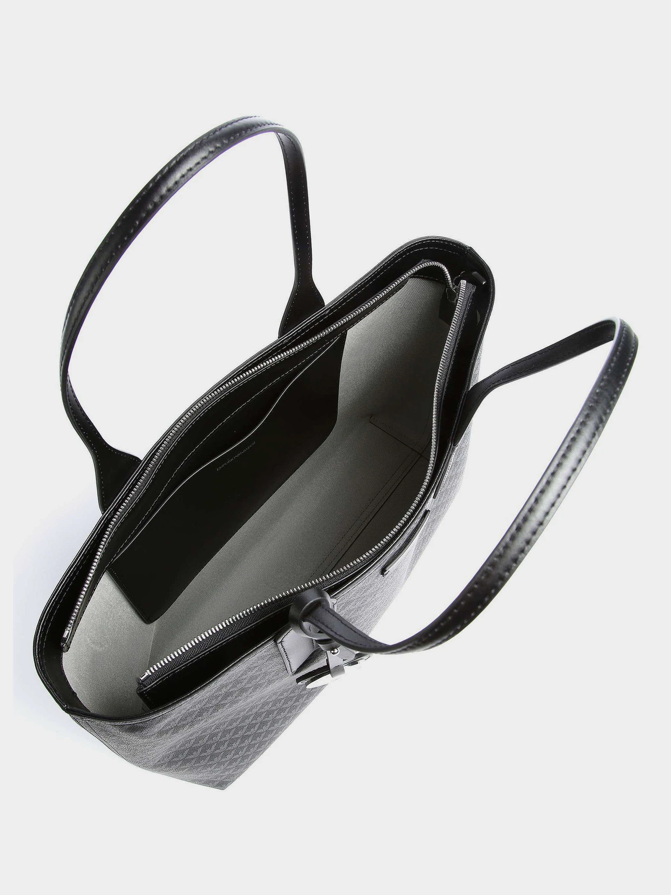 Сумки Emporio Armani модель Y3D099-YFG5E-88291 Сумки Emporio Armani модель Y3D099-YFG5E-88291 Фото