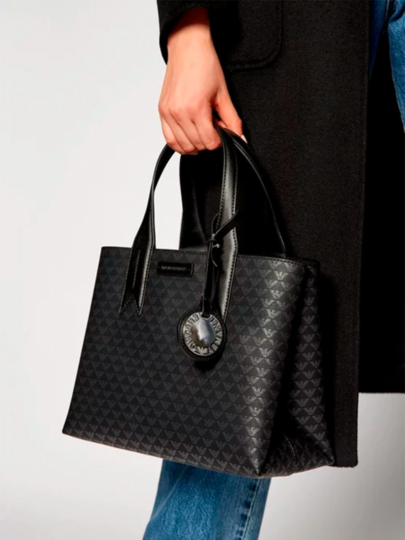 Сумки Emporio Armani модель Y3D153-YFG5E-88291 Фото