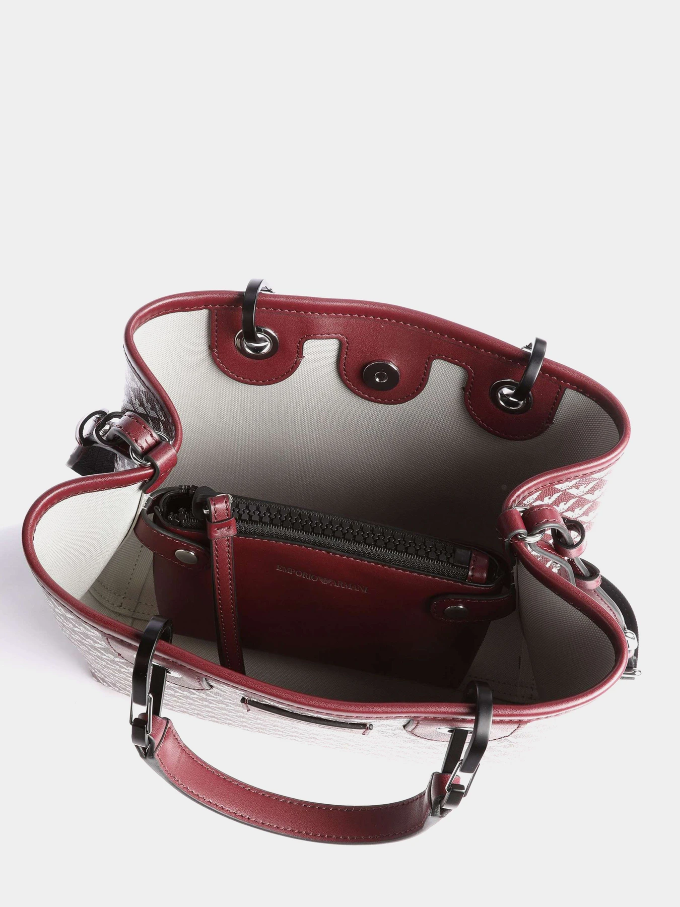 Сумки Emporio Armani модель Y3D176-YFG5X-84767 Сумки Emporio Armani модель Y3D176-YFG5X-84767 Фото