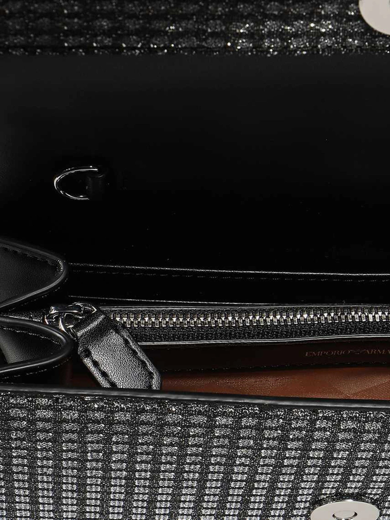 Сумки Emporio Armani модель Y3H186-YNS8E-86446 Сумки Emporio Armani модель Y3H186-YNS8E-86446 Фото