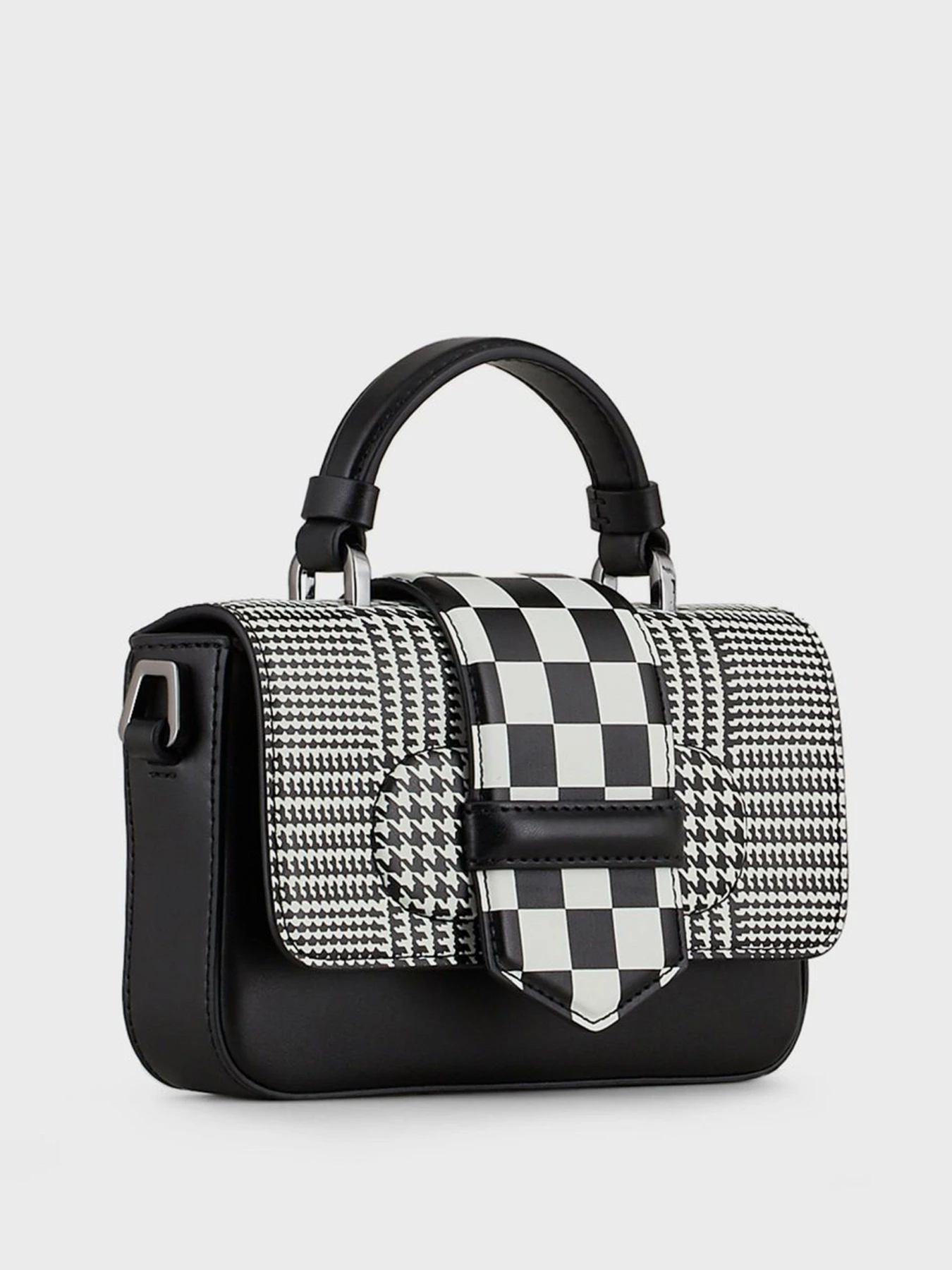 Сумки Emporio Armani модель Y3H233-YI57I-84774 Сумки Emporio Armani модель Y3H233-YI57I-84774 Фото