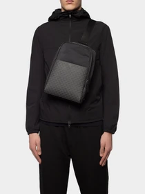 Сумки Emporio Armani модель Y4O218-YME4J-83194 Фото