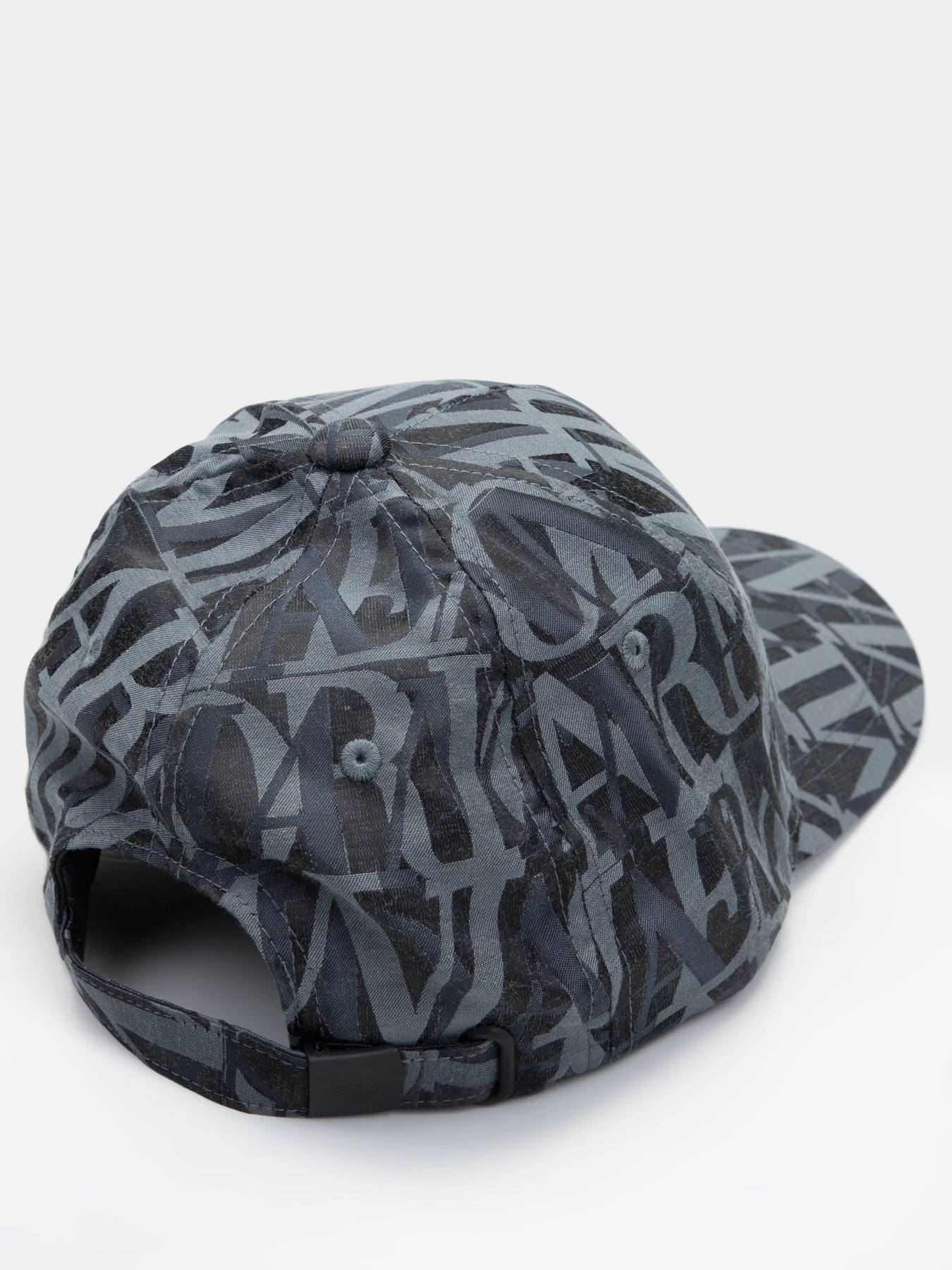 Шапки и кепки Emporio Armani модель 627508-0A526-01342 Шапки и кепки Emporio Armani модель 627508-0A526-01342 Фото