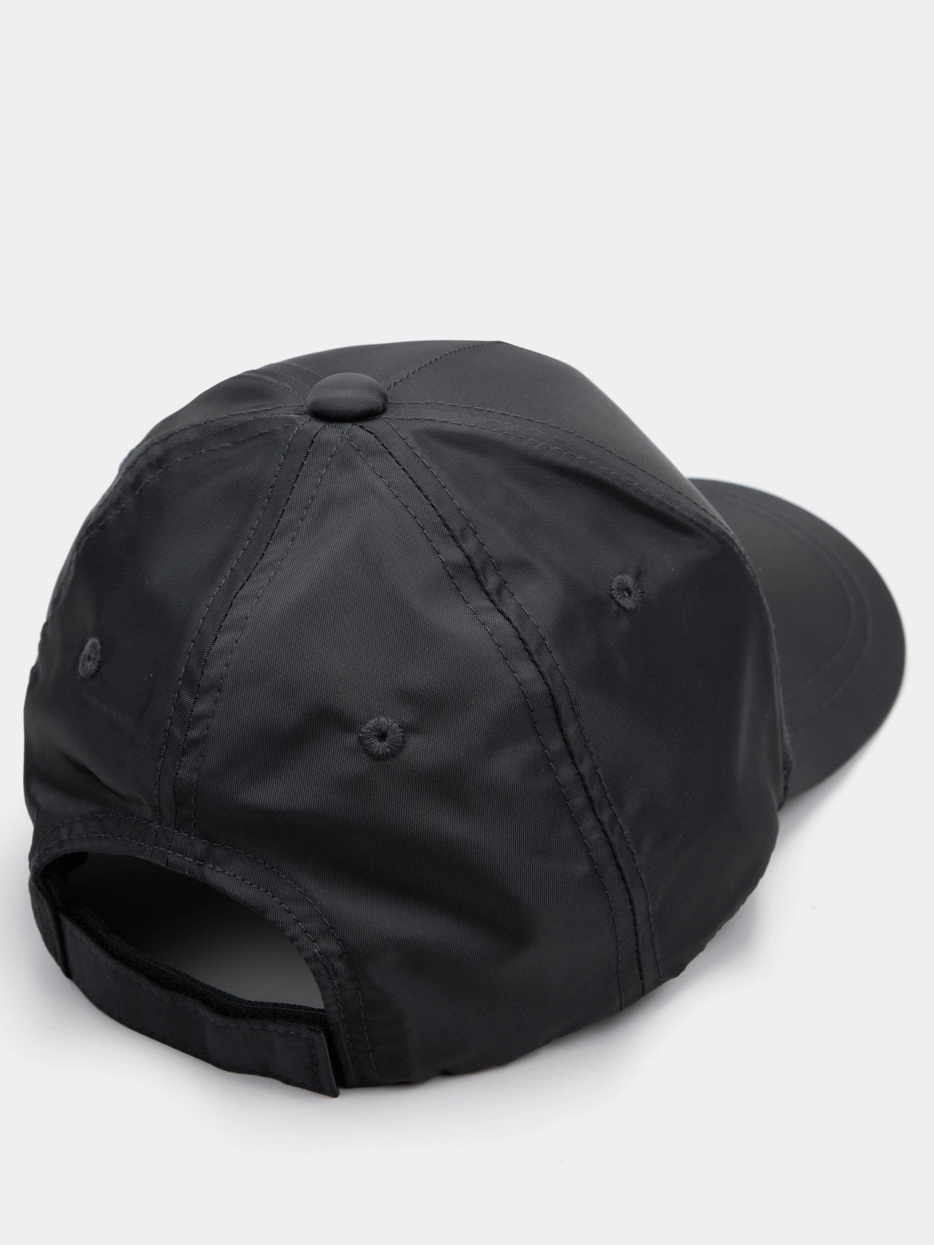 Шапки и кепки Emporio Armani модель 627515-0A527-00035 Шапки и кепки Emporio Armani модель 627515-0A527-00035 Фото
