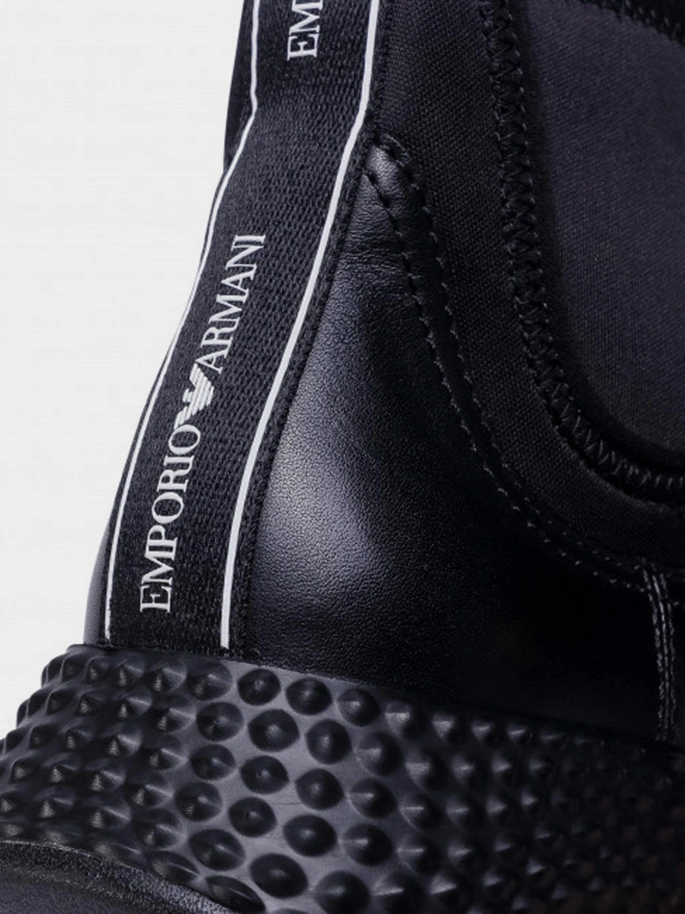 Черевики та чоботи Emporio Armani модель X3M315-XM077-C298 Фото