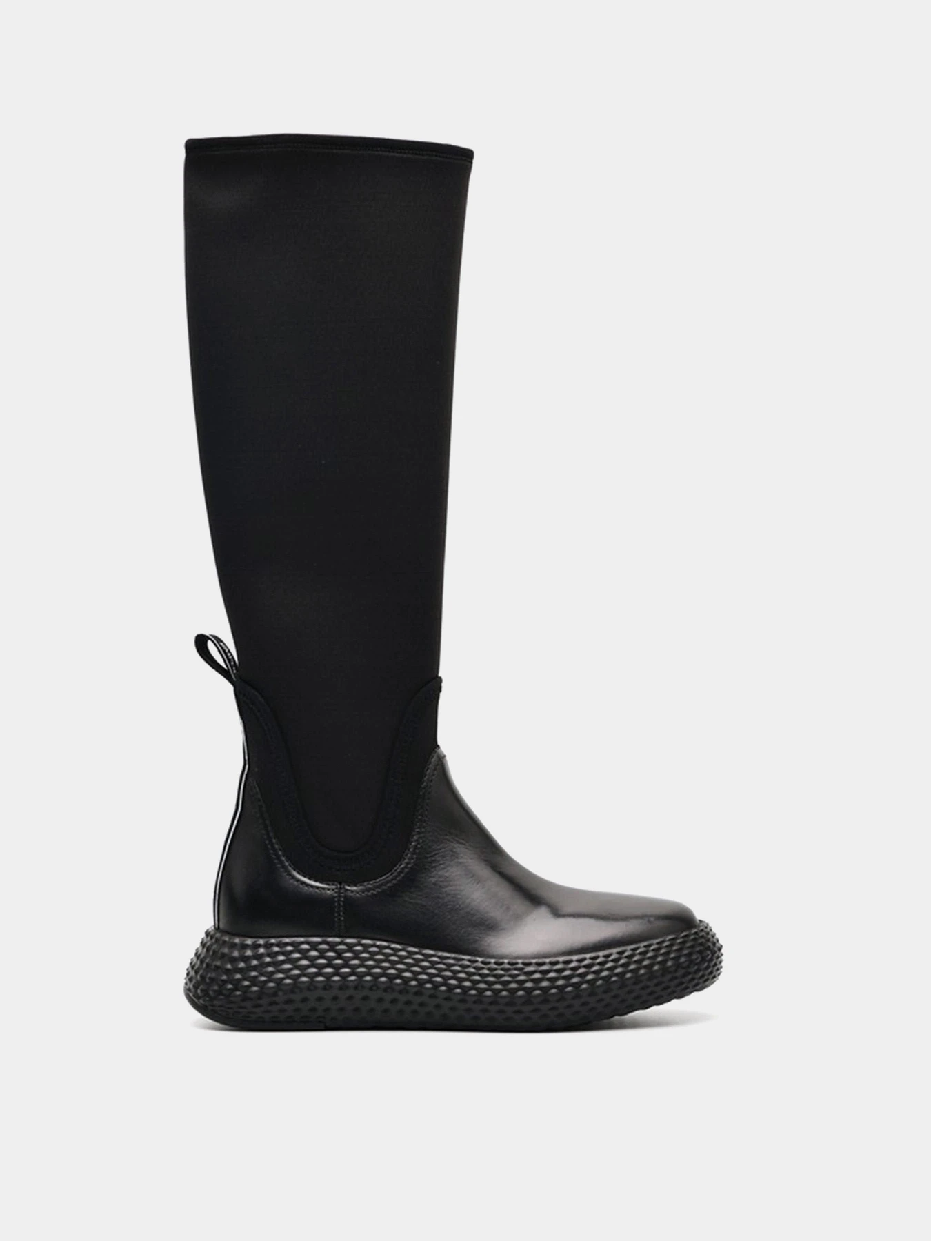 Ботинки и сапоги Emporio Armani модель X3O197-XM077-C298 Ботинки и сапоги Emporio Armani модель X3O197-XM077-C298 Фото