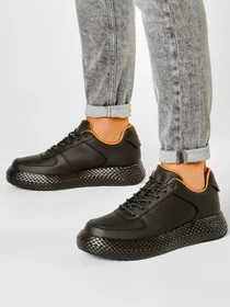 Кроссовки Emporio Armani модель X4X321-XF473-00002 Фото