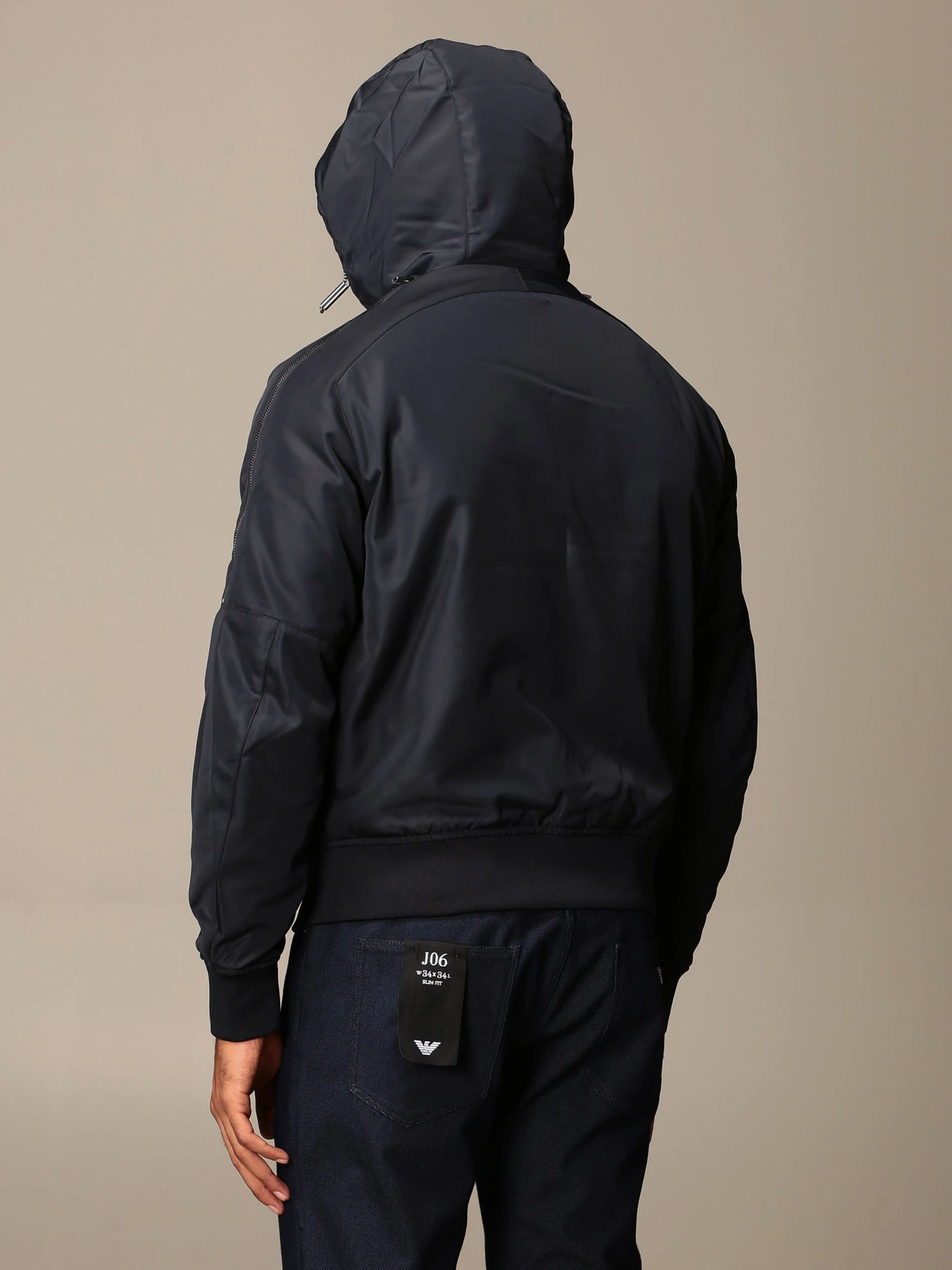 Куртки та дублянки Emporio Armani модель 6H1BD9-1NYAZ-0920 Куртки та дублянки Emporio Armani модель 6H1BD9-1NYAZ-0920 Фото