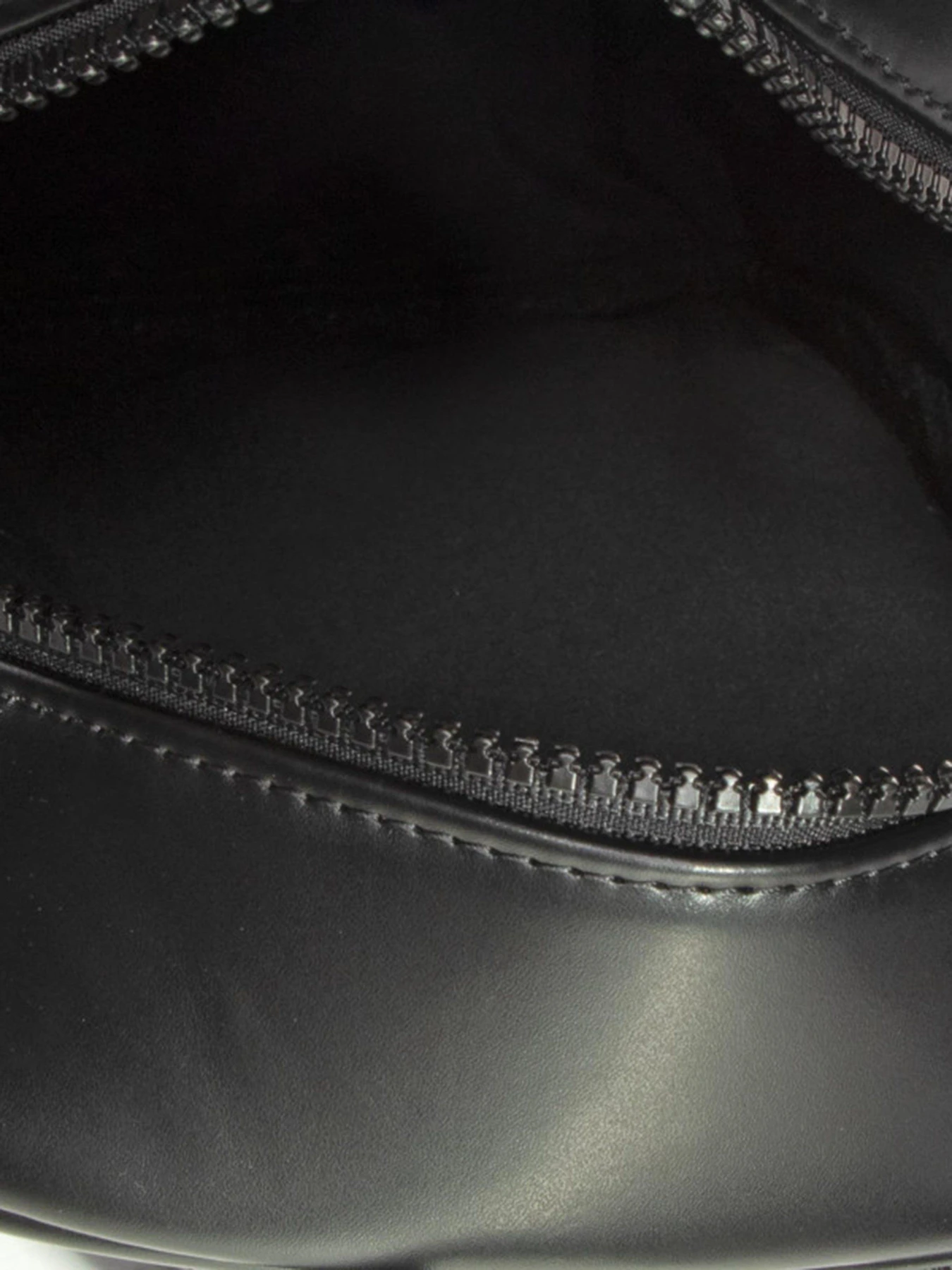 Рюкзаки Tommy Hilfiger модель AW0AW08773-BDS Рюкзаки Tommy Hilfiger модель AW0AW08773-BDS Фото