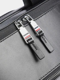Рюкзаки Tommy Hilfiger Business модель AM0AM06460-BDS Фото