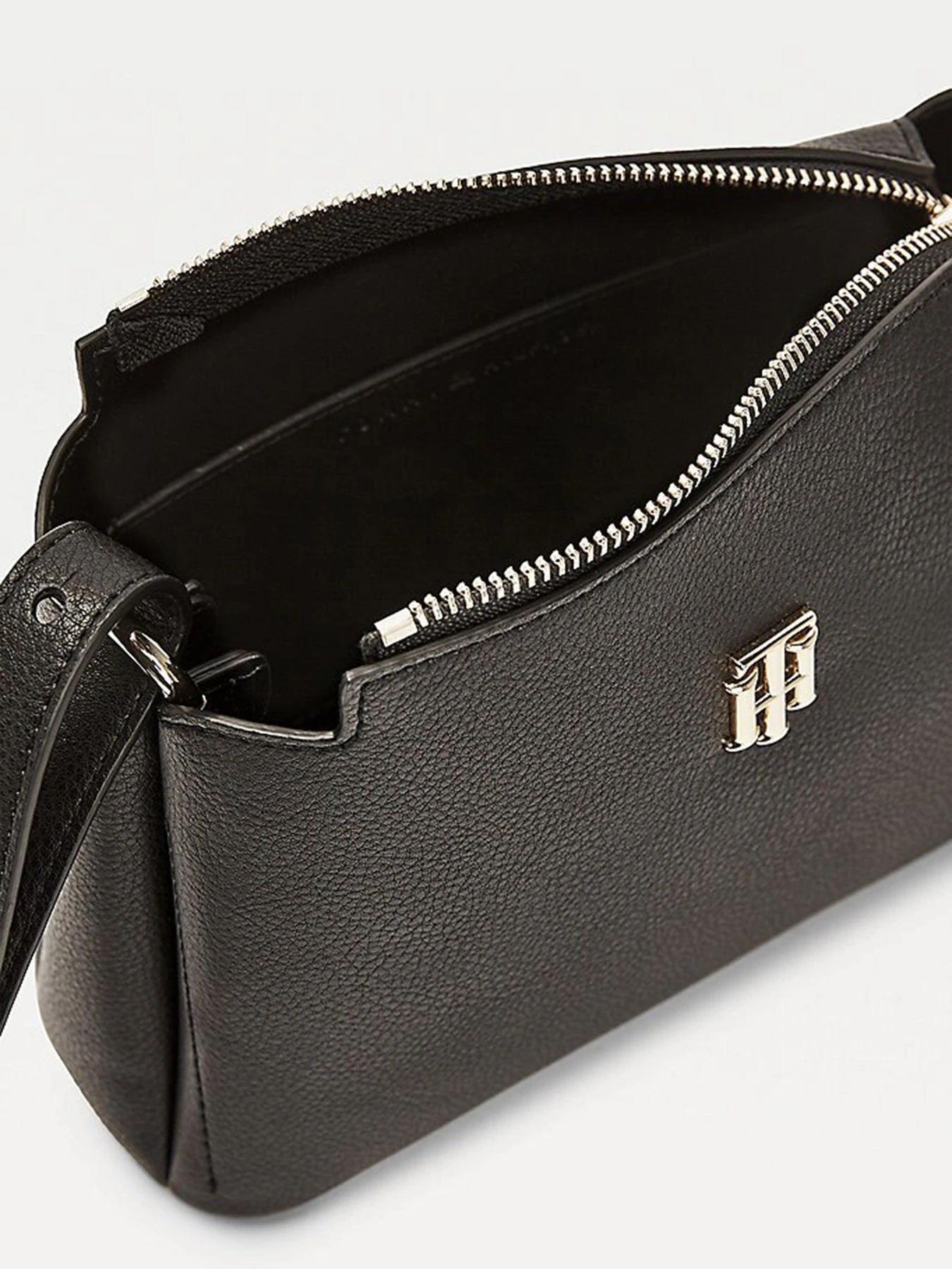 Сумки Tommy Hilfiger Signature модель AW0AW08791-0GJ Сумки Tommy Hilfiger Signature модель AW0AW08791-0GJ Фото