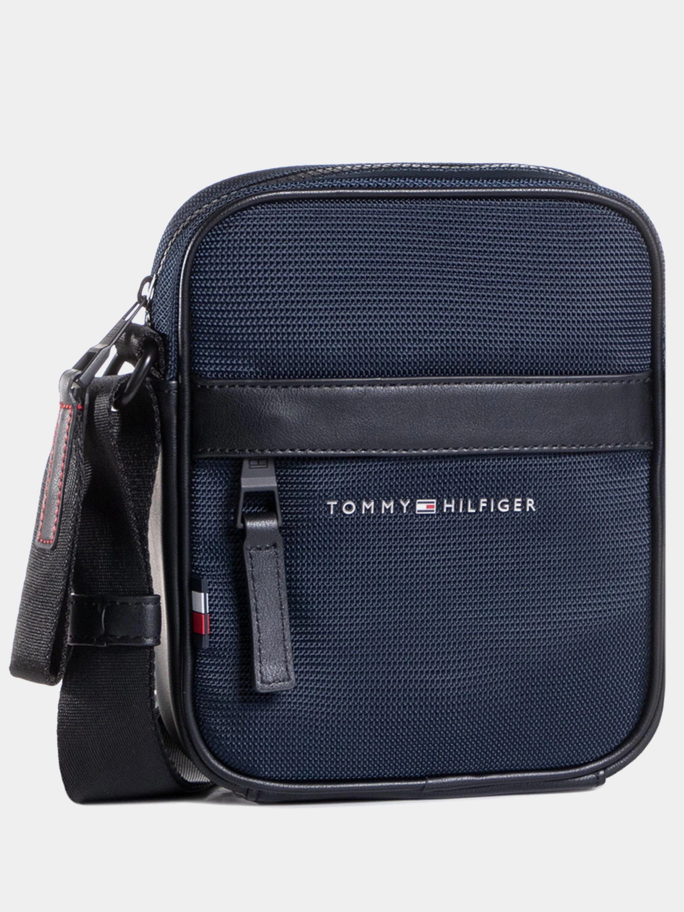 Сумки Tommy Hilfiger модель AM0AM06472-DW5 Сумки Tommy Hilfiger модель AM0AM06472-DW5 Фото