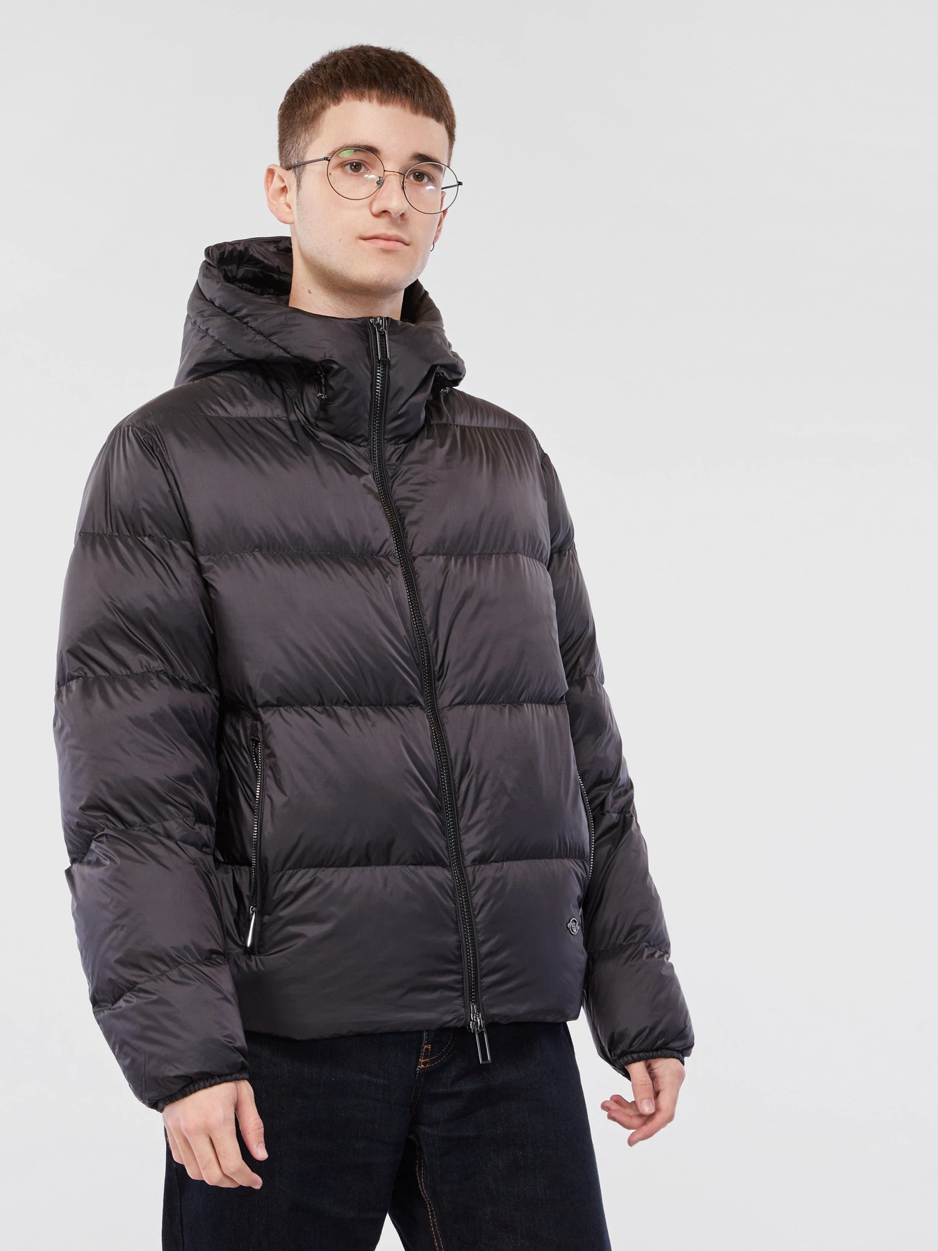 Куртки и дубленки Emporio Armani модель 6H1BQ1-1NLUZ-0999 Куртки и дубленки Emporio Armani модель 6H1BQ1-1NLUZ-0999 Фото