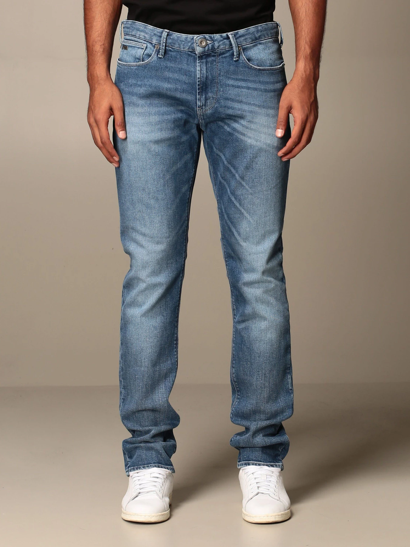 Джинсы Emporio Armani J06 модель 6H1J06-1DL5Z-0942 Джинсы Emporio Armani J06 модель 6H1J06-1DL5Z-0942 Фото