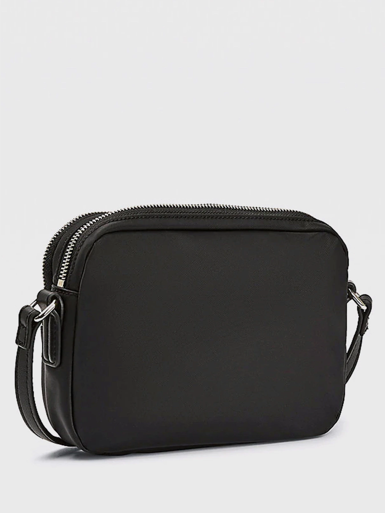 Сумки Tommy Hilfiger модель AW0AW08826-0GJ Сумки Tommy Hilfiger модель AW0AW08826-0GJ Фото