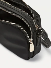 Сумки Tommy Hilfiger модель AW0AW08826-0GJ Фото