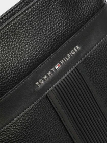 Сумки Tommy Hilfiger модель AM0AM06499-BDS Фото