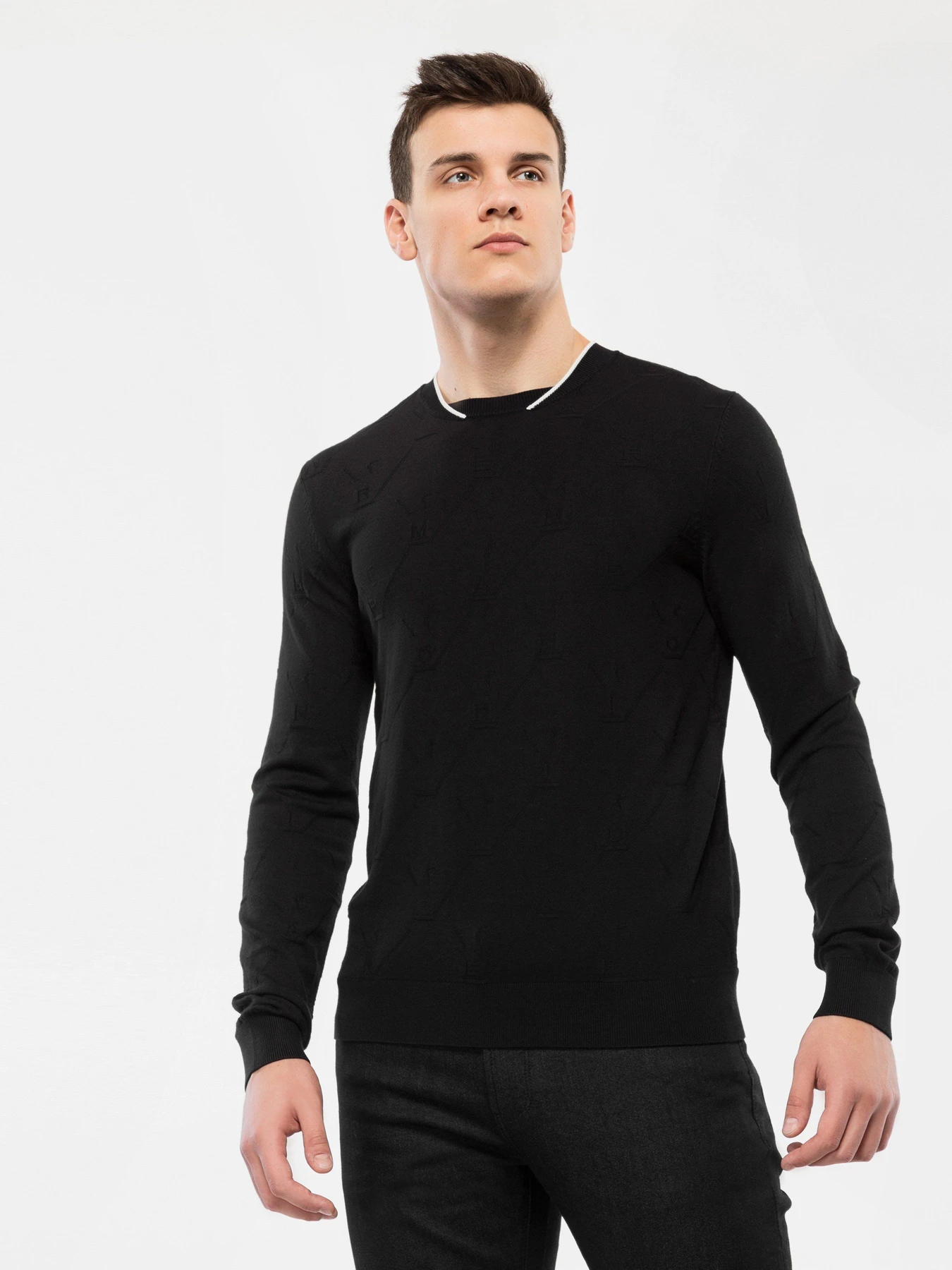 Свитры и кардиганы Emporio Armani модель 6H1MX1-1MIPZ-0922 Свитры и кардиганы Emporio Armani модель 6H1MX1-1MIPZ-0922 Фото
