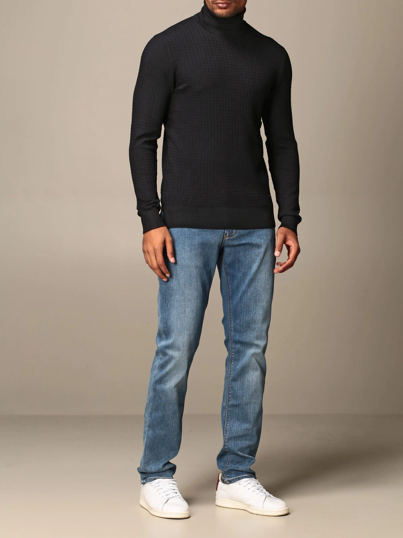 Худи и свитшоты Emporio Armani модель 6H1MX4-1MIRZ-0922 Худи и свитшоты Emporio Armani модель 6H1MX4-1MIRZ-0922 Фото