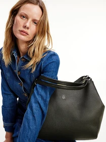 Сумки Tommy Hilfiger Essence модель AW0AW08843-0GJ Фото