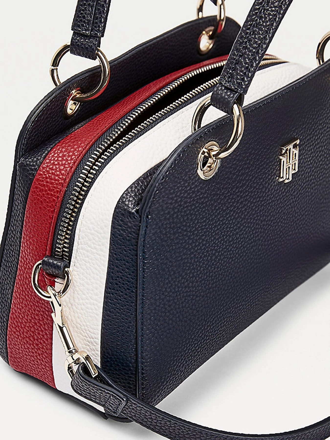 Сумки Tommy Hilfiger ESSENCE модель AW0AW08846-CJM Фото