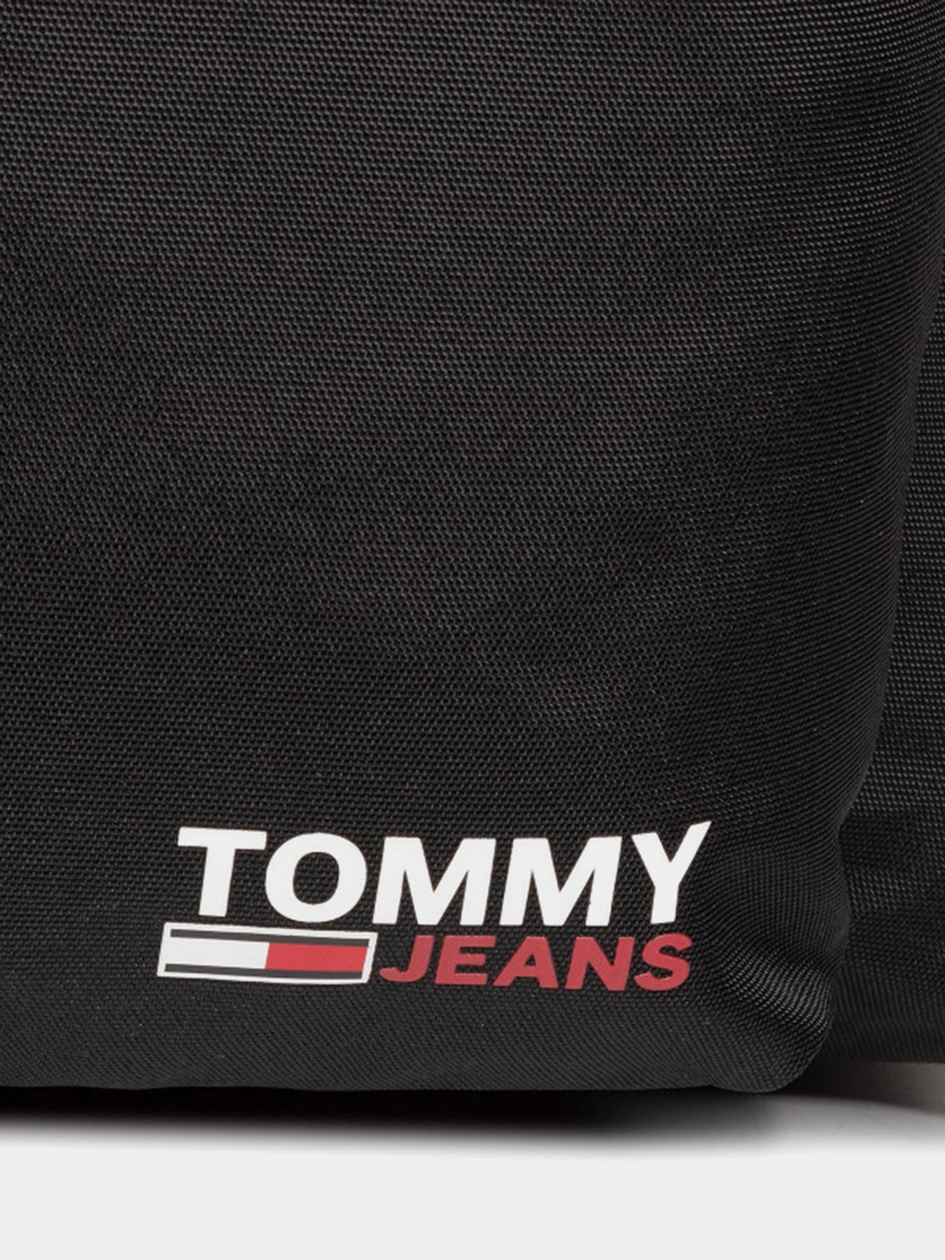 Рюкзаки Tommy Hilfiger Campus модель AM0AM06430-BDS Рюкзаки Tommy Hilfiger Campus модель AM0AM06430-BDS Фото
