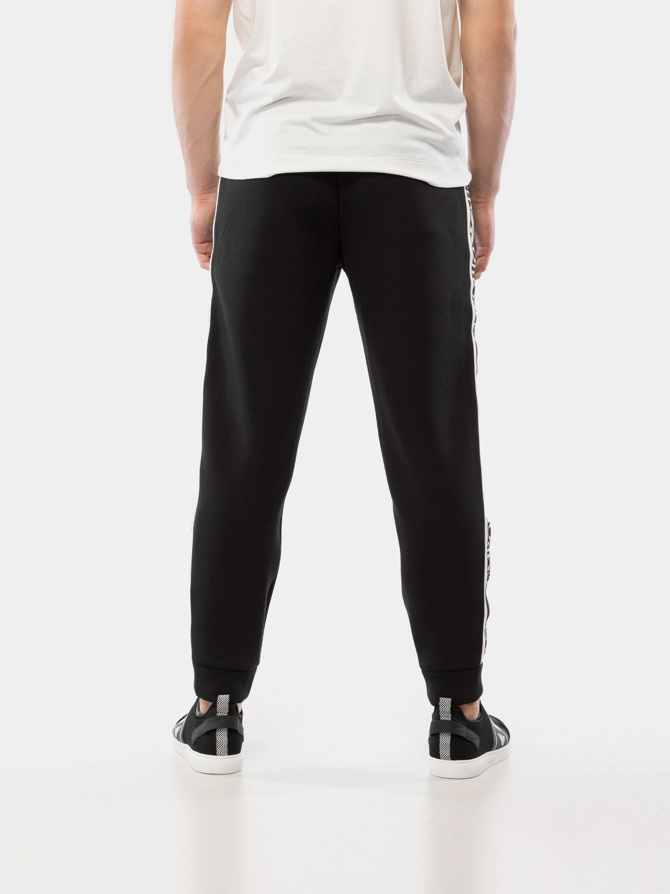 Брюки Emporio Armani модель 6H1P83-1JDSZ-0999 Фото