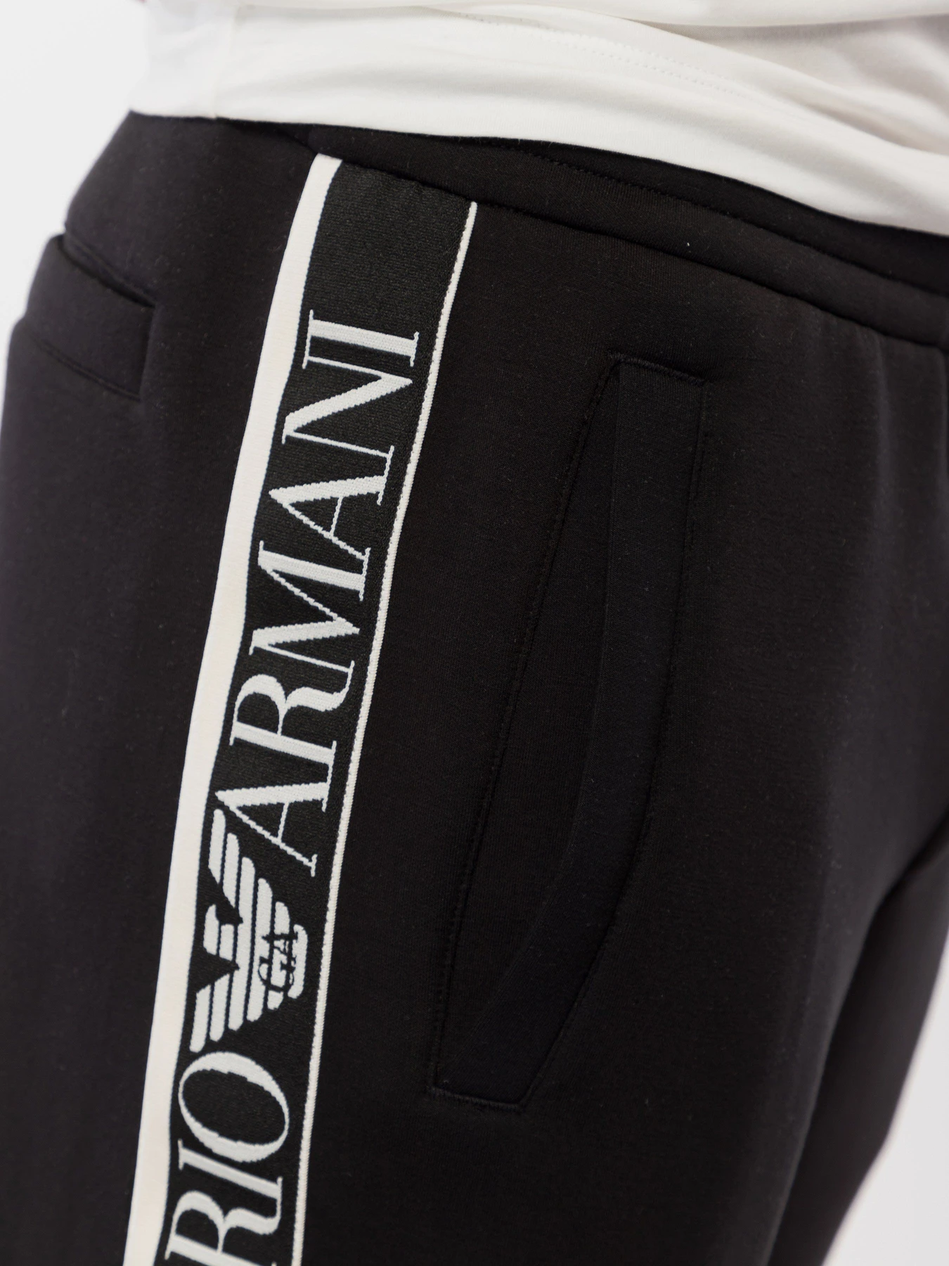 Брюки Emporio Armani модель 6H1P83-1JDSZ-0999 Фото
