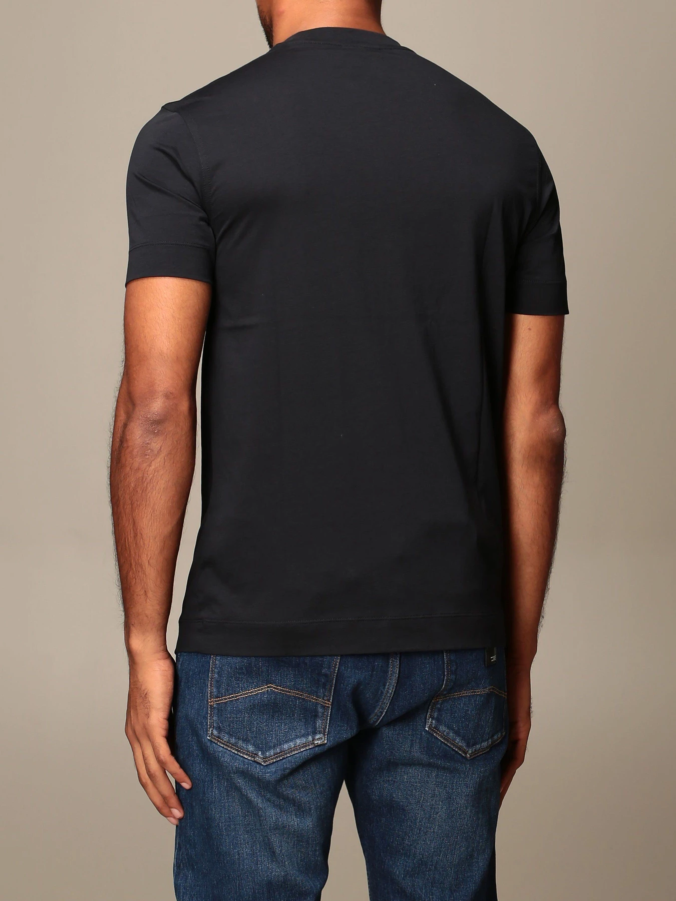 Футболки и поло Emporio Armani модель 6H1TA9-1JDXZ-0920 Футболки и поло Emporio Armani модель 6H1TA9-1JDXZ-0920 Фото