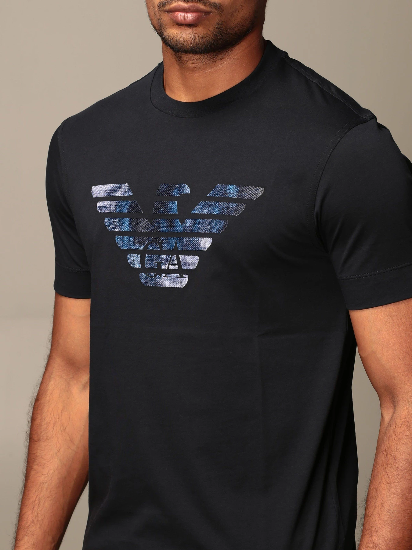 Футболки и поло Emporio Armani модель 6H1TA9-1JDXZ-0920 Футболки и поло Emporio Armani модель 6H1TA9-1JDXZ-0920 Фото