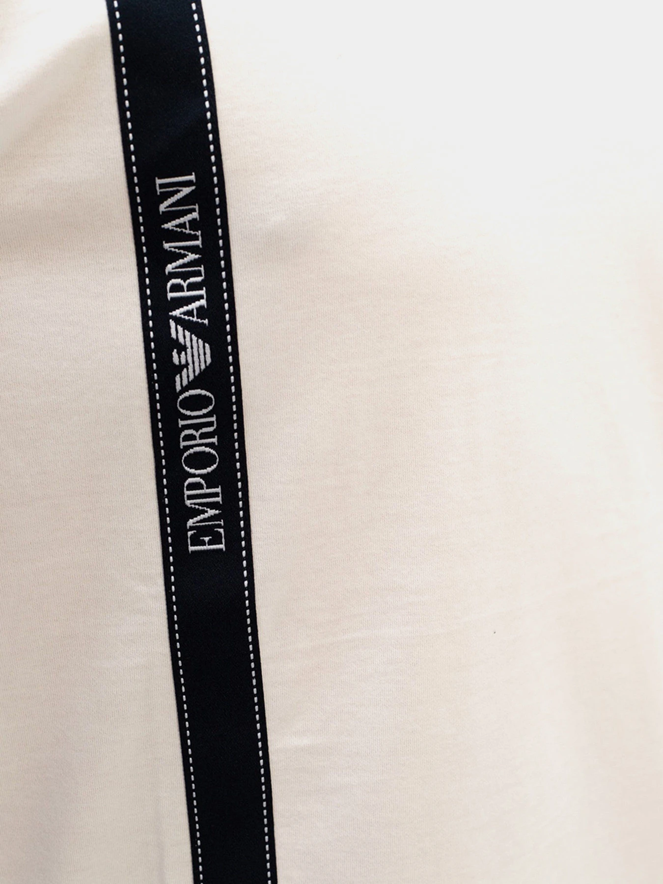 Футболки и поло Emporio Armani модель 6H1TG4-1JTUZ-0101 Фото