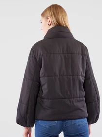 Куртки и дубленки Emporio Armani модель 6H2B72-2NNIZ-0999 Фото