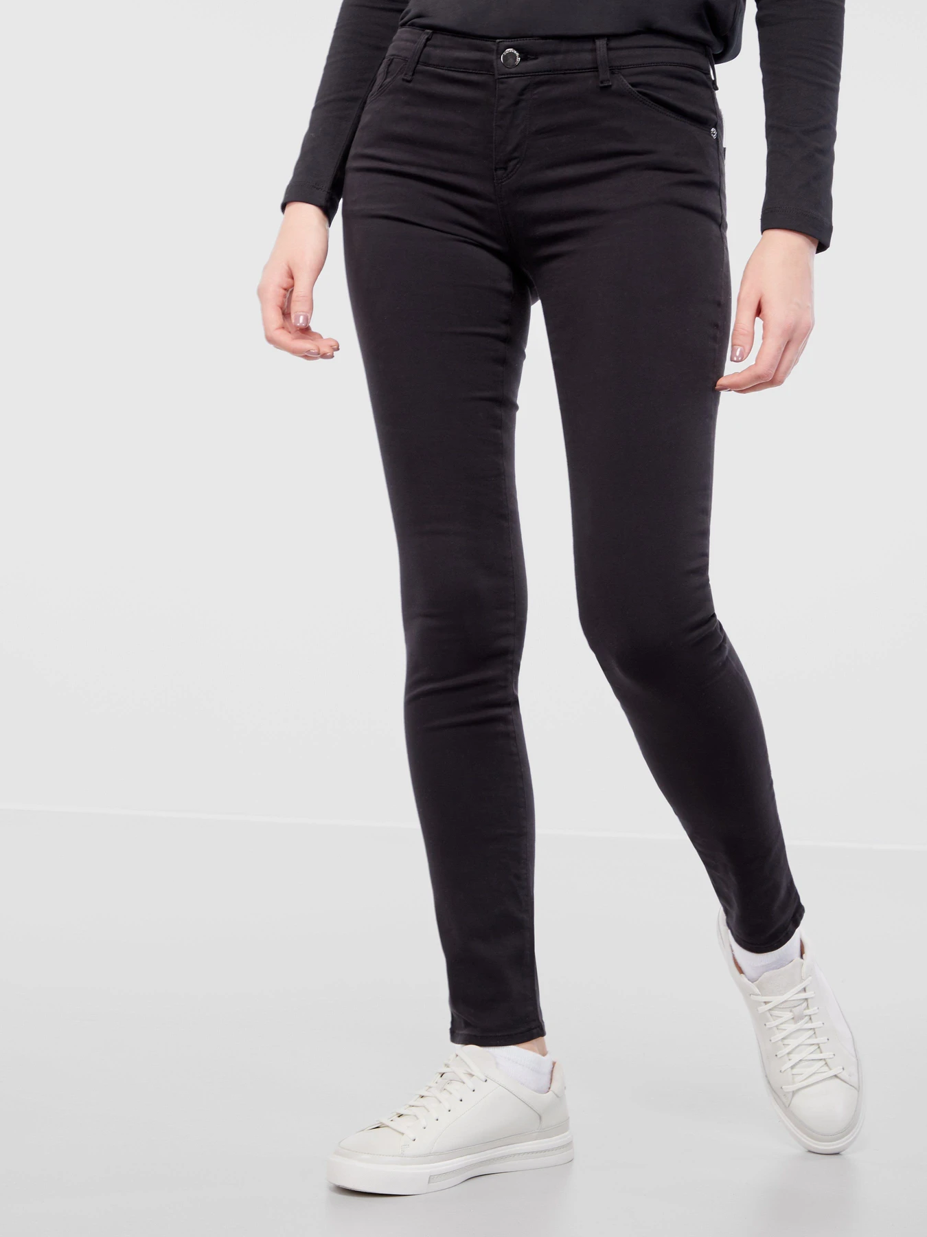 Джинси Emporio Armani J23 модель 6H2J23-2N81Z-0999 Фото