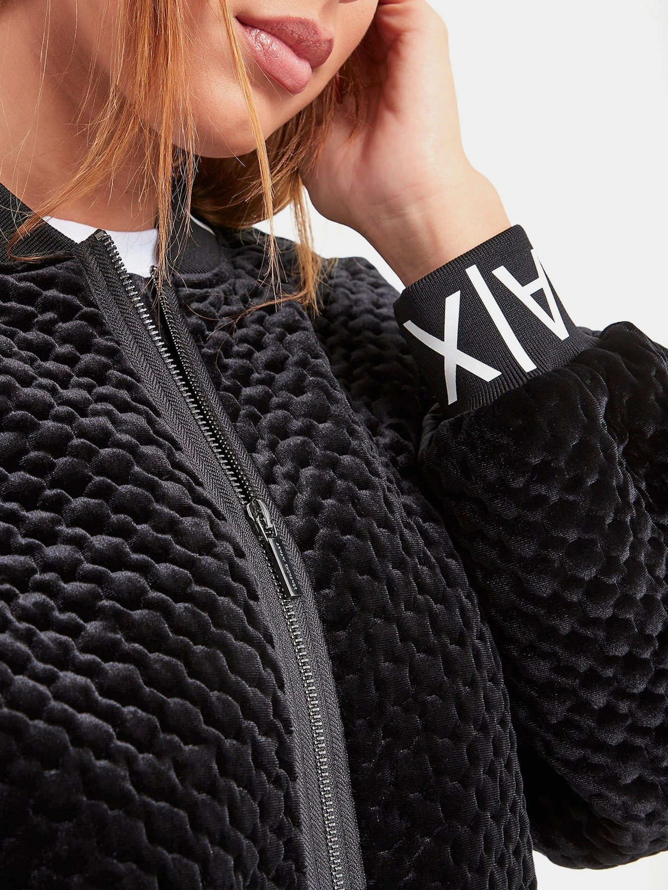 Куртки та дублянки Armani Exchange модель 6HYB38-YNMNZ-1200 Куртки та дублянки Armani Exchange модель 6HYB38-YNMNZ-1200 Фото