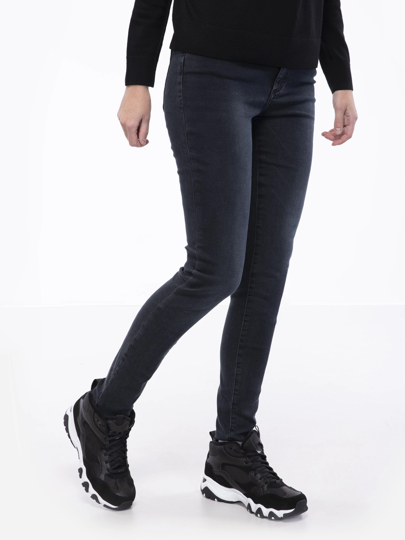 Джинсы Armani Exchange Super Skinny модель 6HYJ01-Y2QTZ-1500 Фото